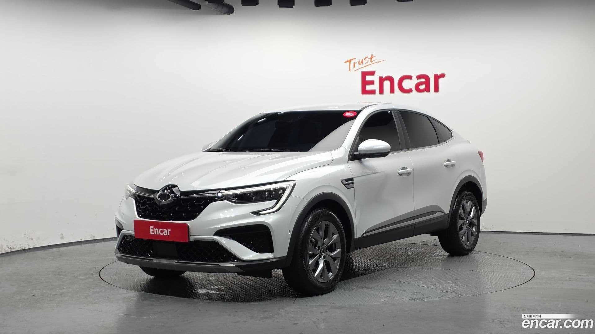 Main__Slider__Photo:XM3 Renault Korea 2024.2-0
