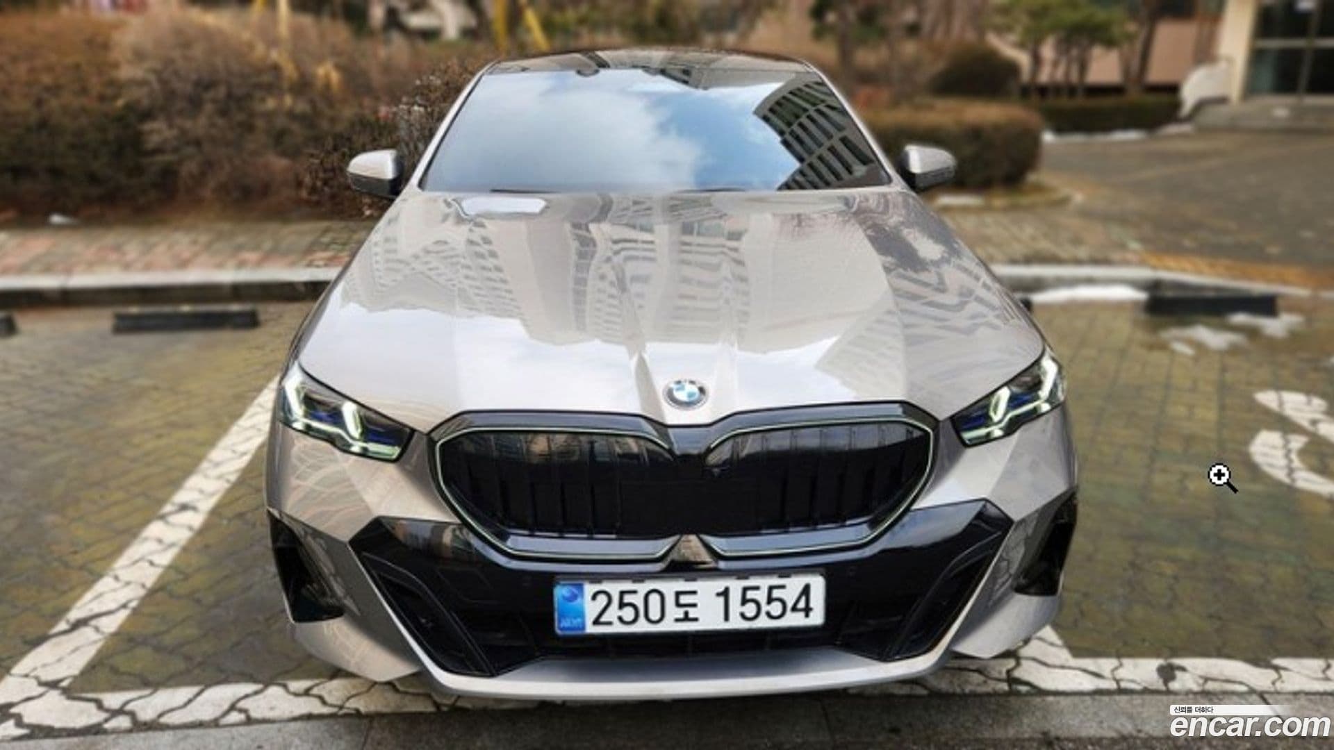 Main__Slider__Photo:5-Series BMW 2025.5-0