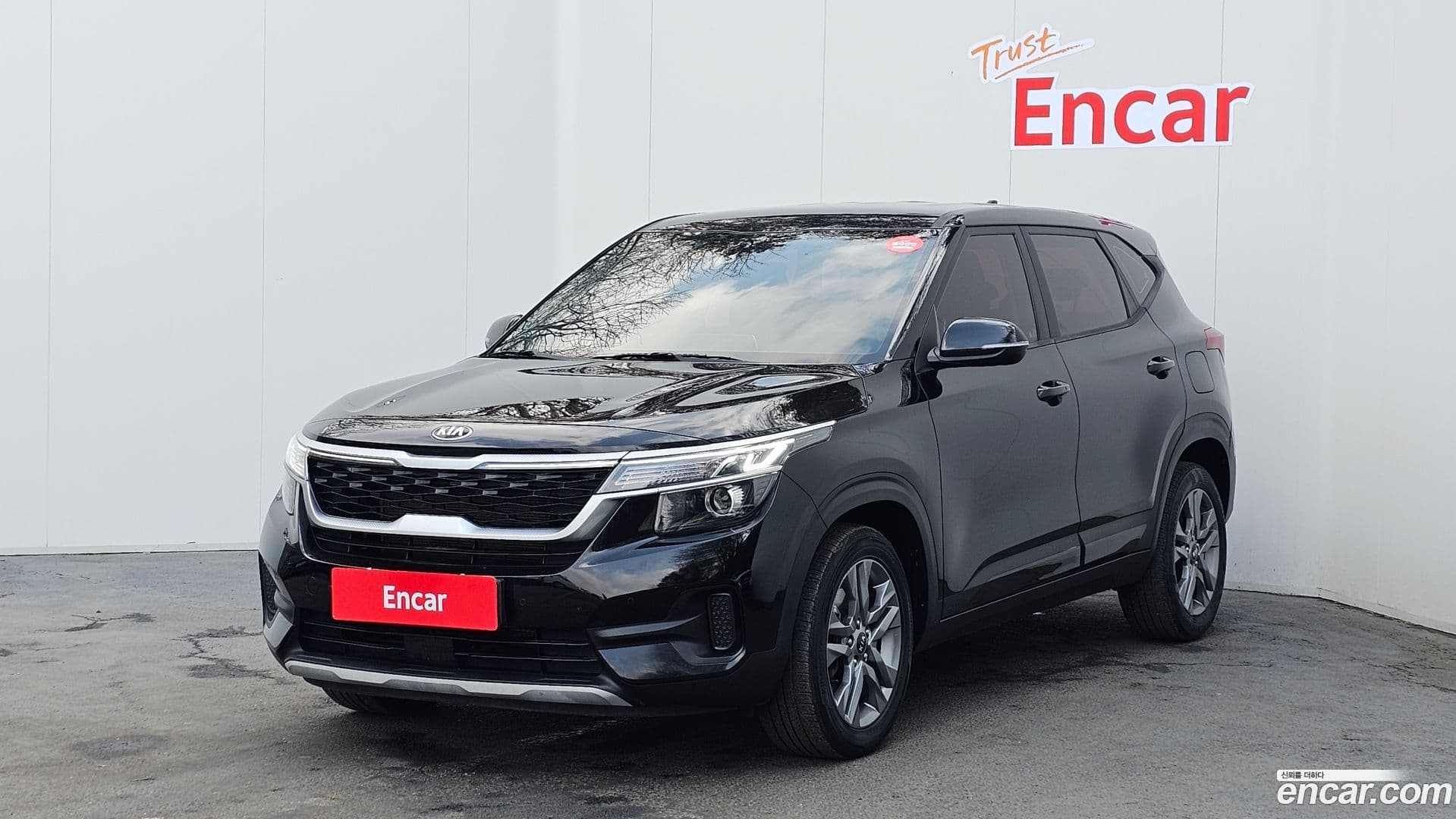 Main__Slider__Photo:Seltos Kia 2021.1-0
