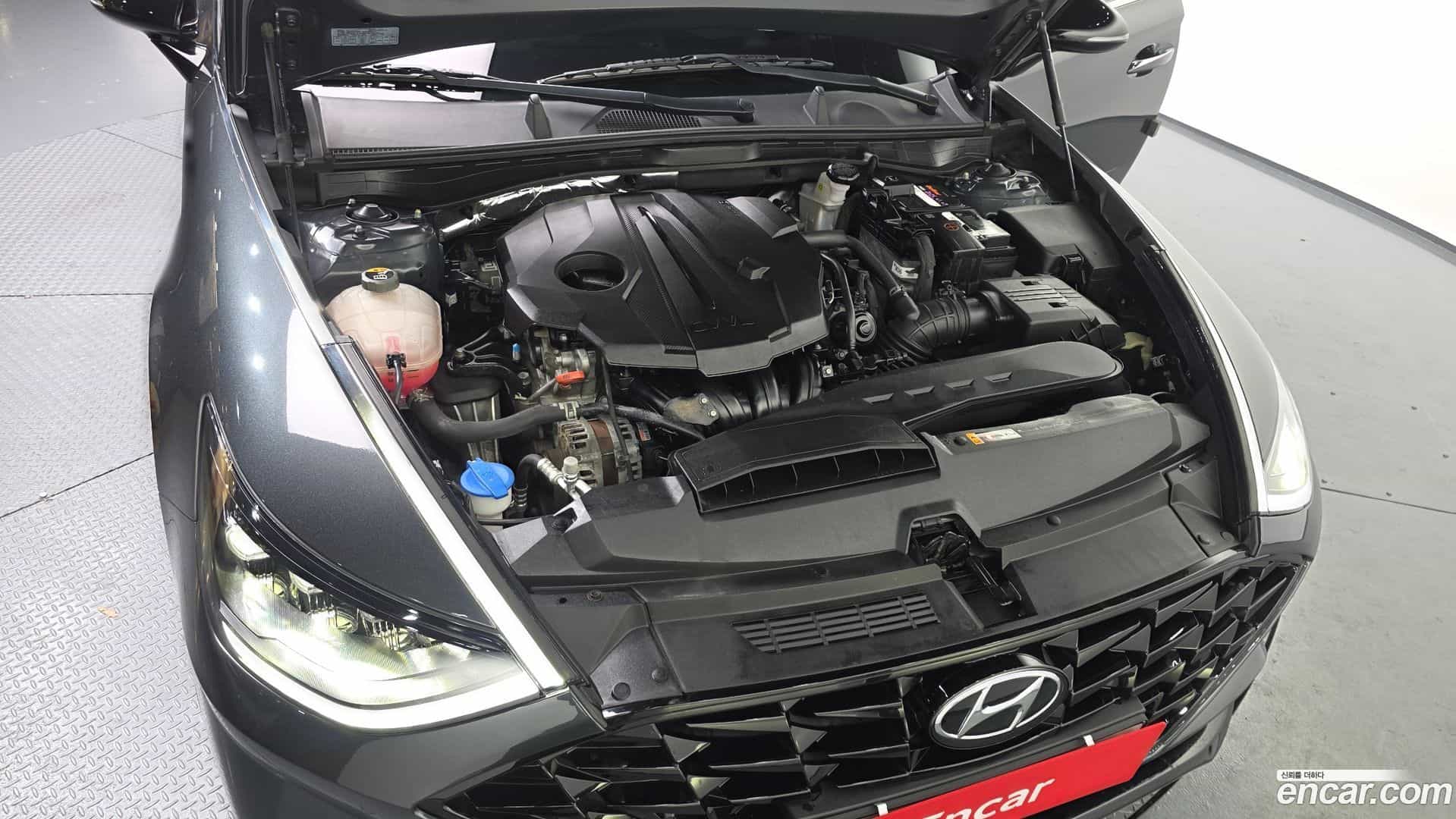 Sonata Hyundai 2022.1-INNER-006