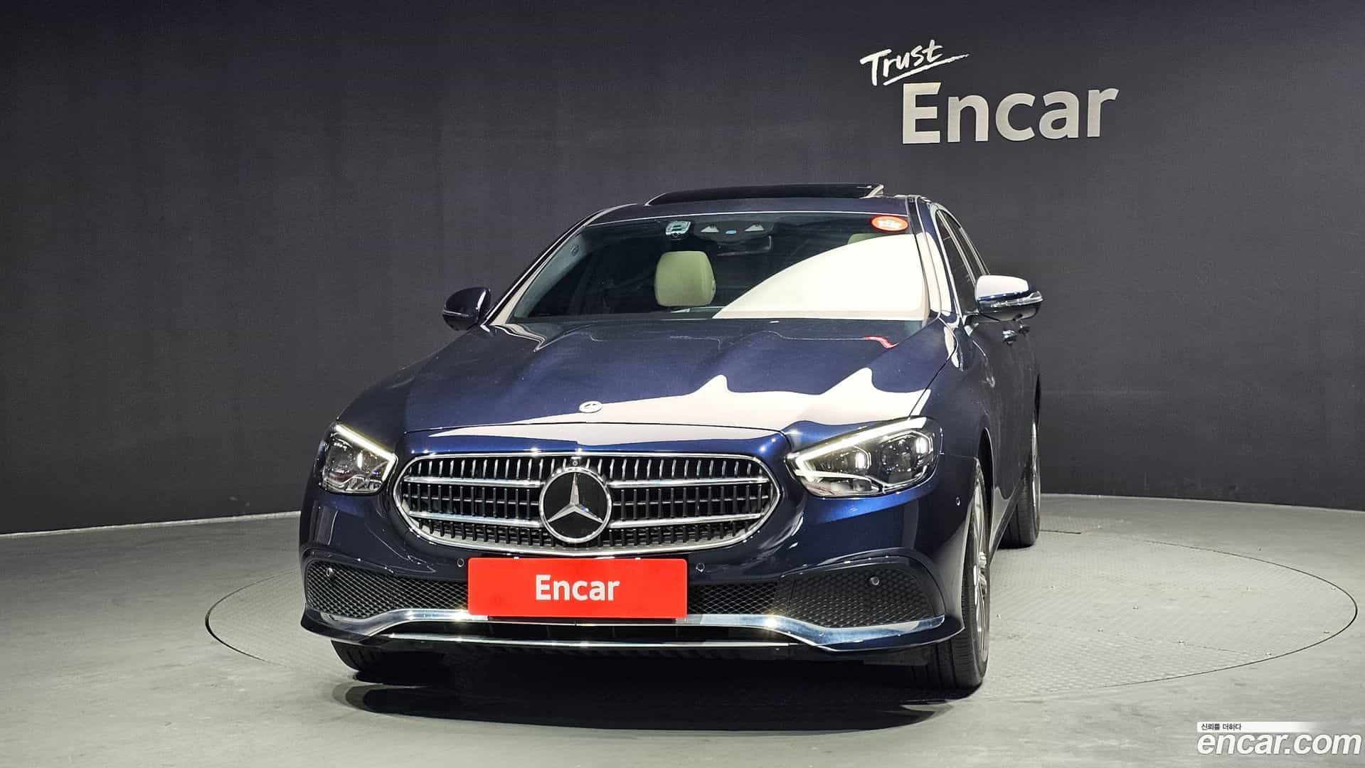 E-Class Mercedes-Benz 2022.11-OUTER-003