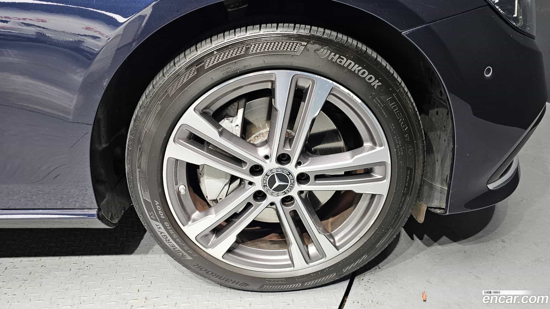 E-Class Mercedes-Benz 2022.11-OUTER-005