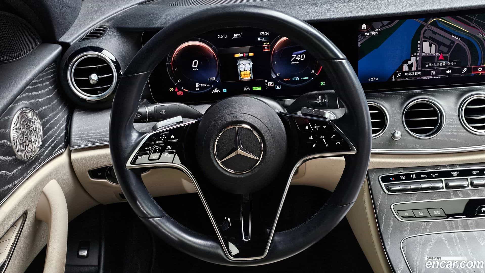 E-Class Mercedes-Benz 2022.11-OPTION-017