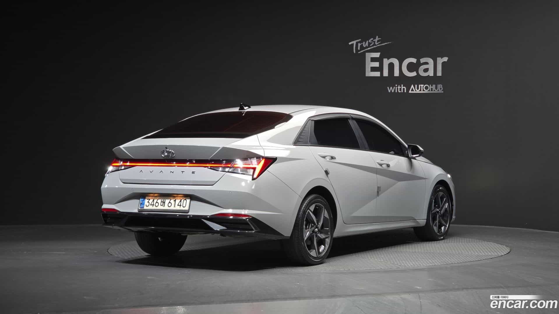 AVANTE Hyundai 2020.6-OUTER-002