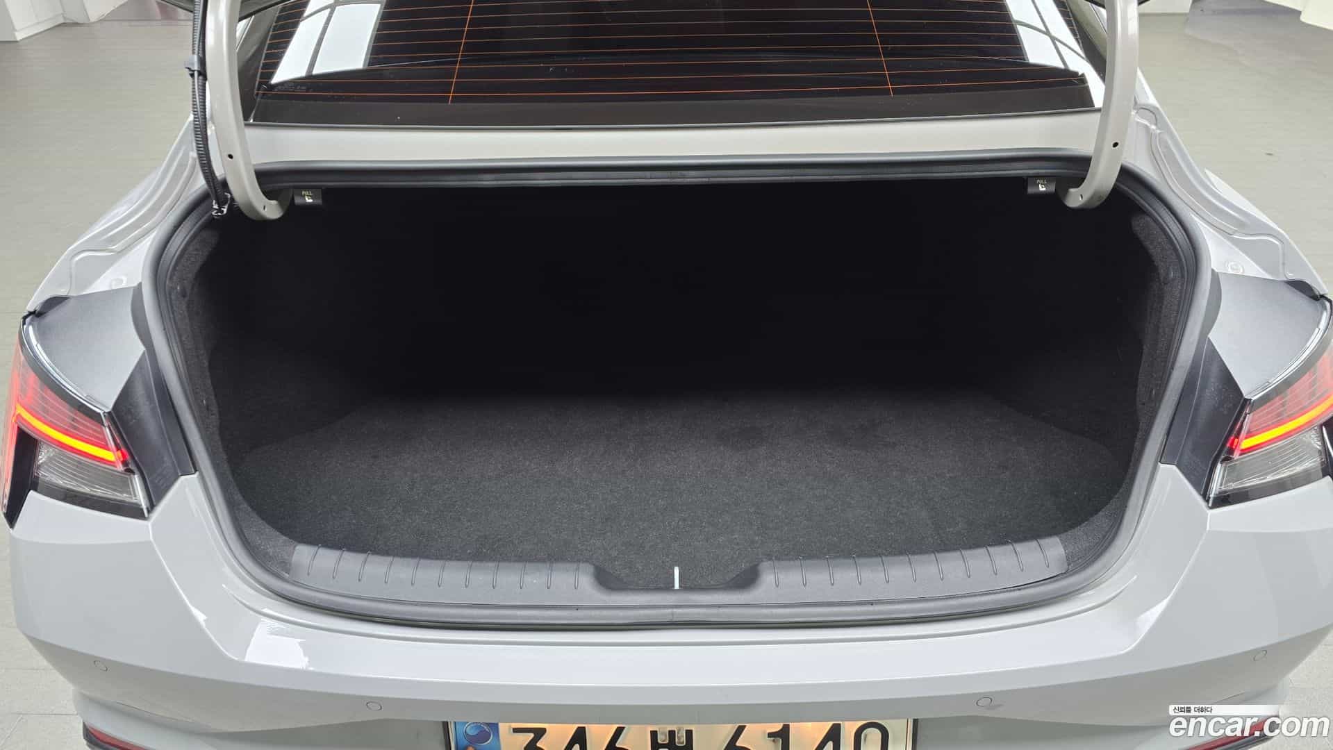 AVANTE Hyundai 2020.6-OPTION-024