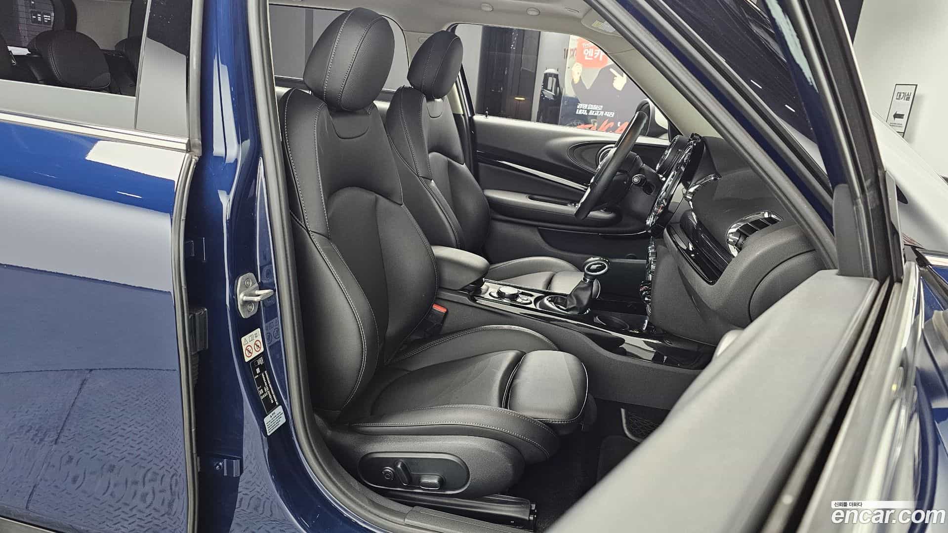 Clubman Mini 2017.11-INNER-010
