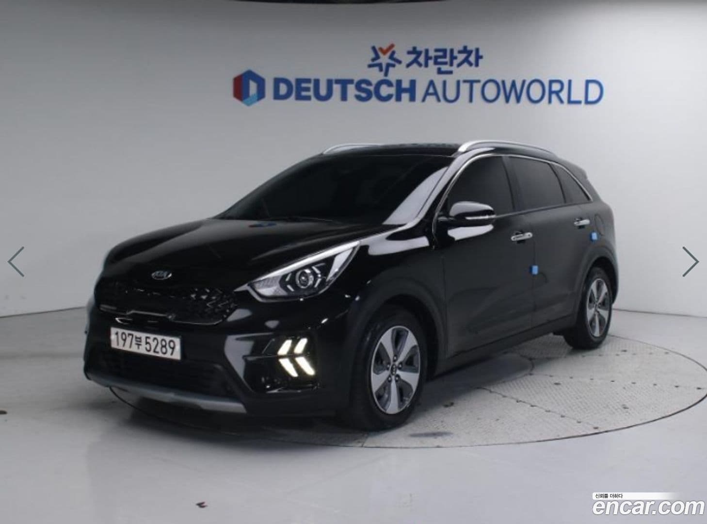 Main__Slider__Photo:Niro Kia 2019.11-0