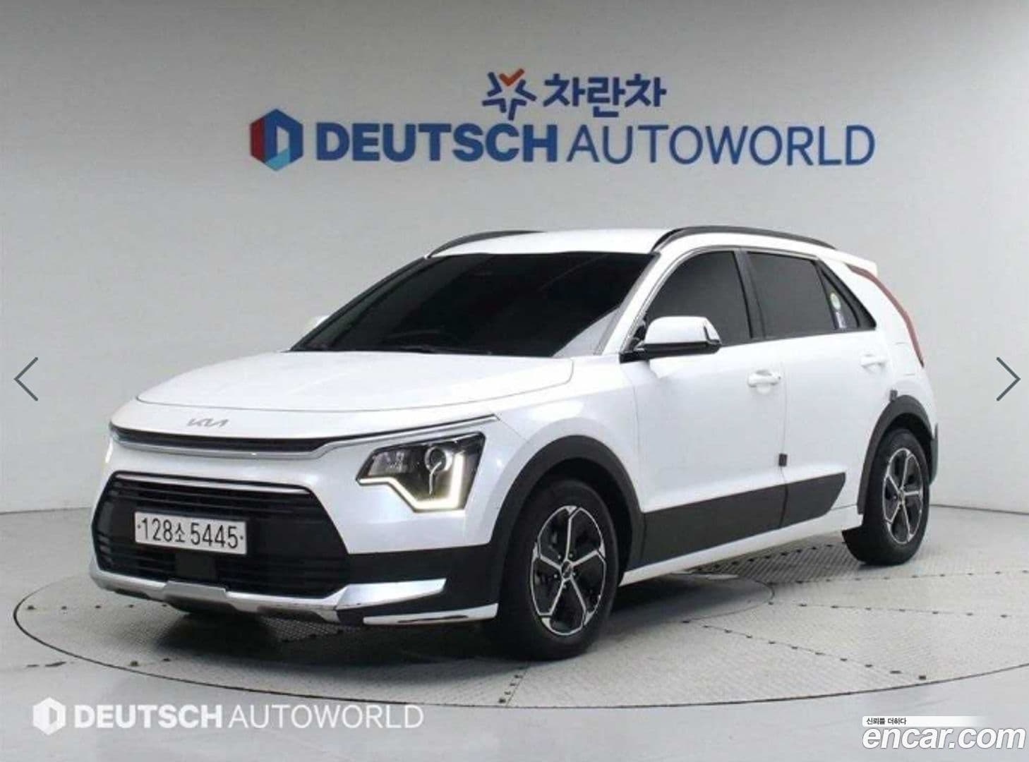 Main__Slider__Photo:Niro Kia 2022.7-0