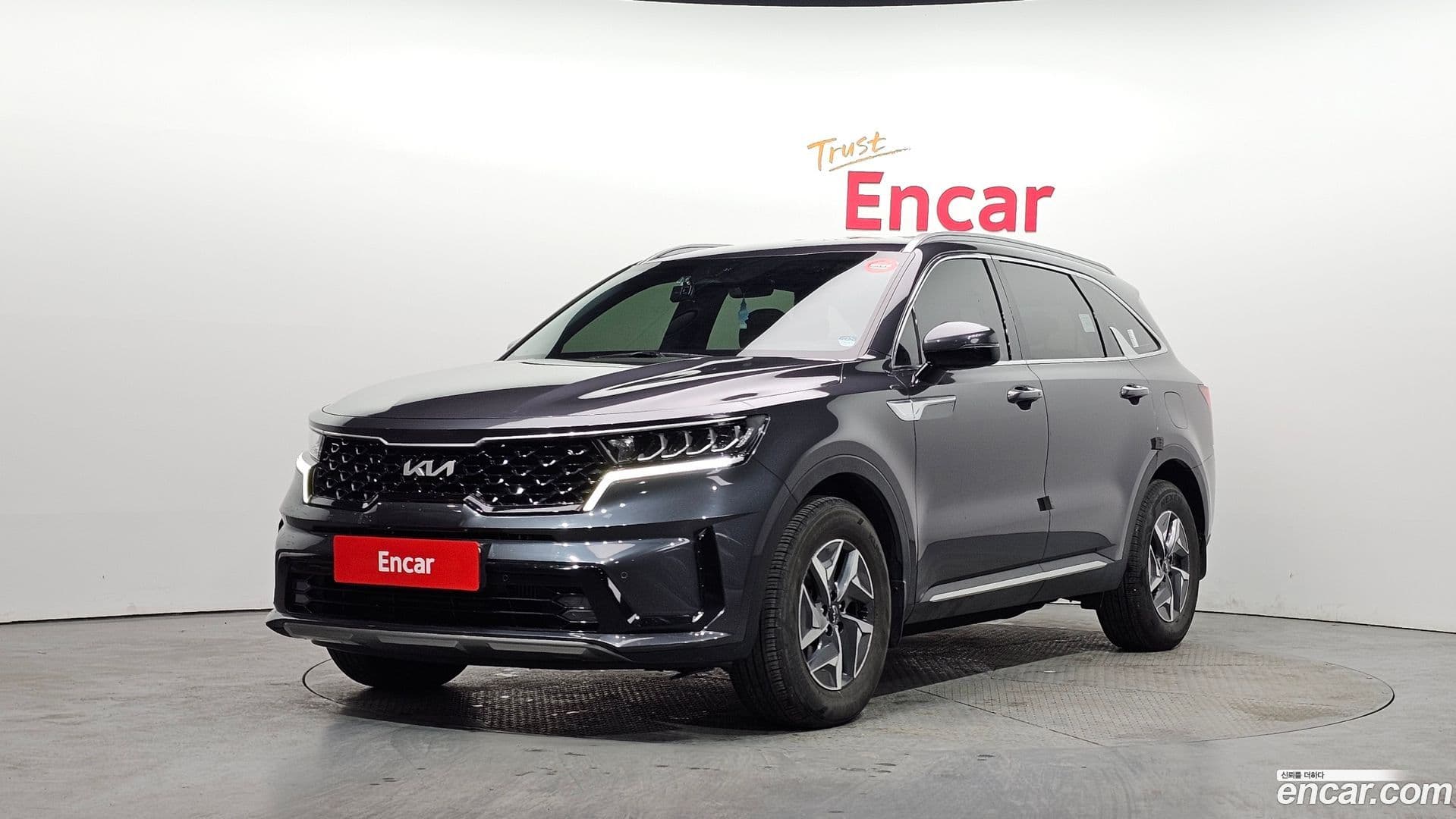 Main__Slider__Photo:Sorento Kia 2022.7-0