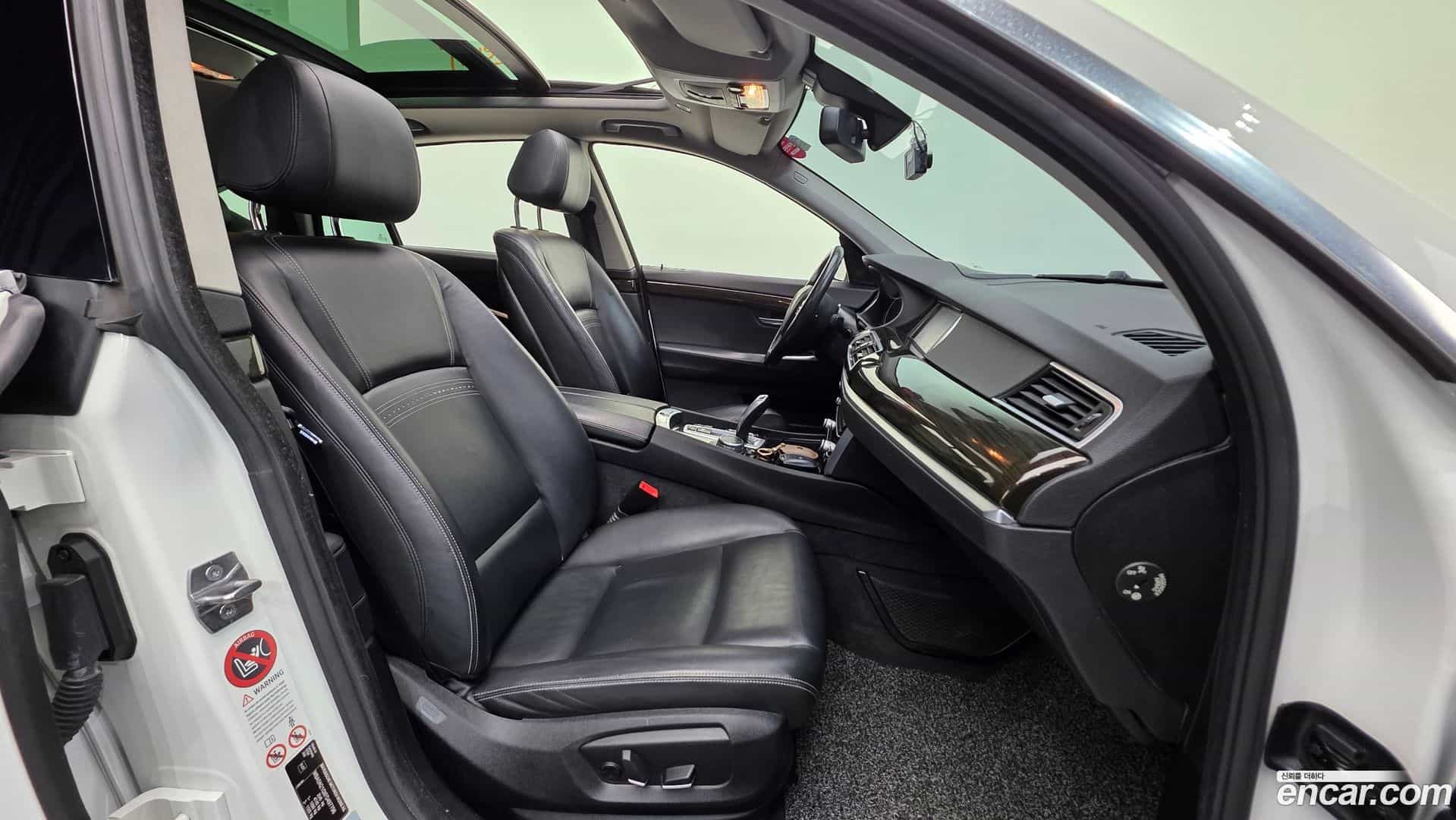 Gran Turismo BMW 2014.10-INNER-010