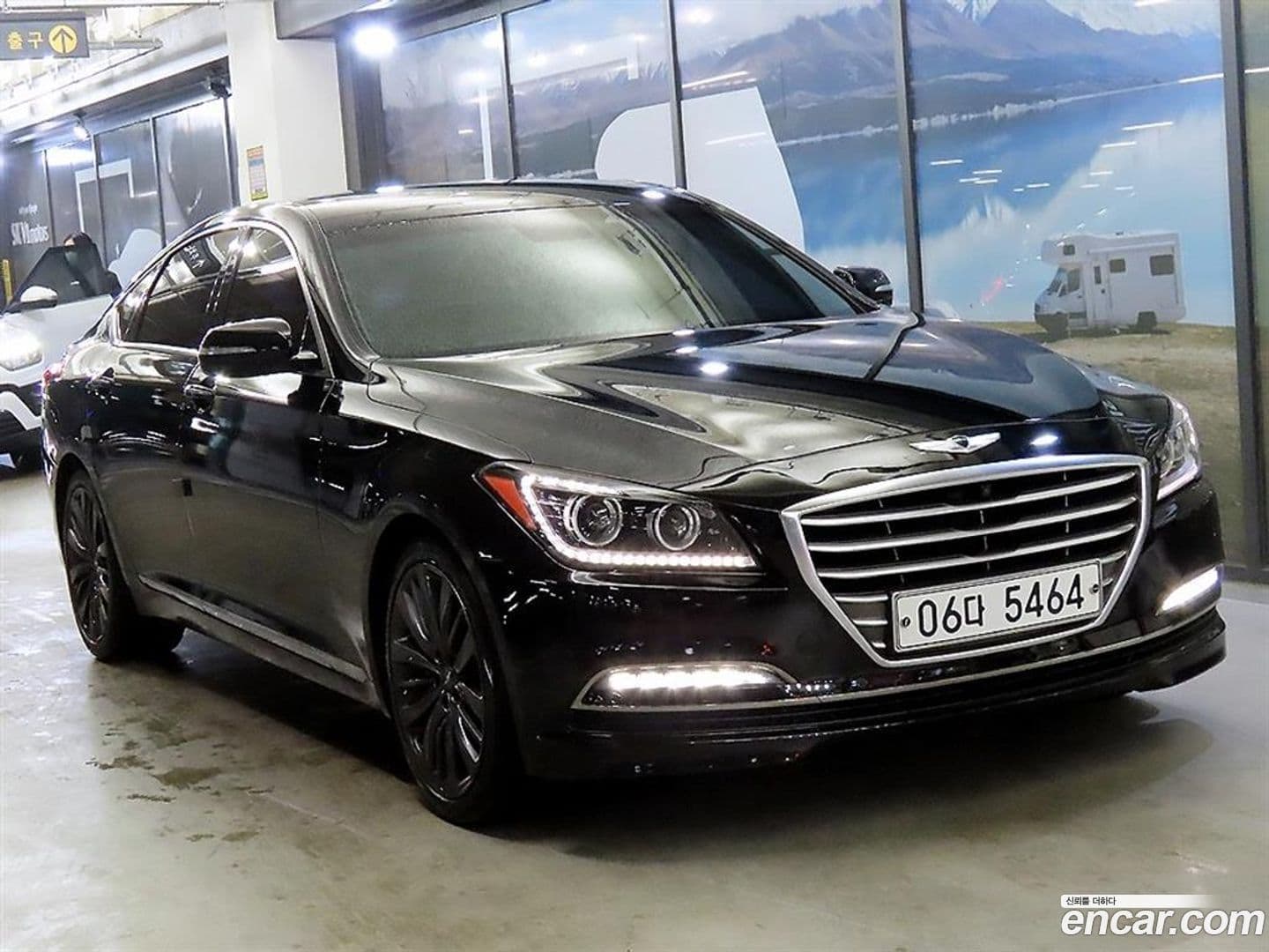 Main__Slider__Photo:Genesis Hyundai 2015.9-0