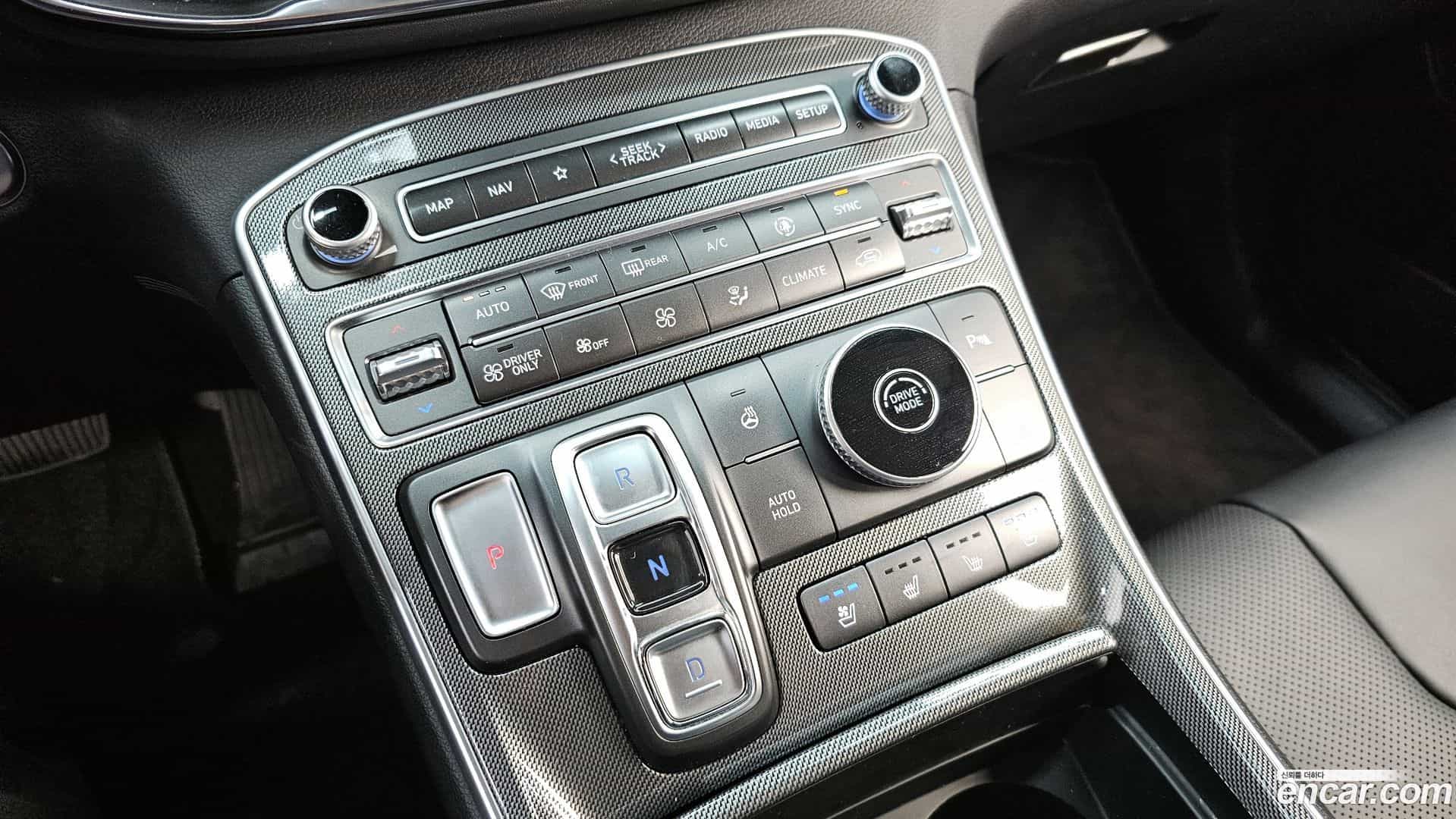 Santafe Hyundai 2023.2-INNER-009