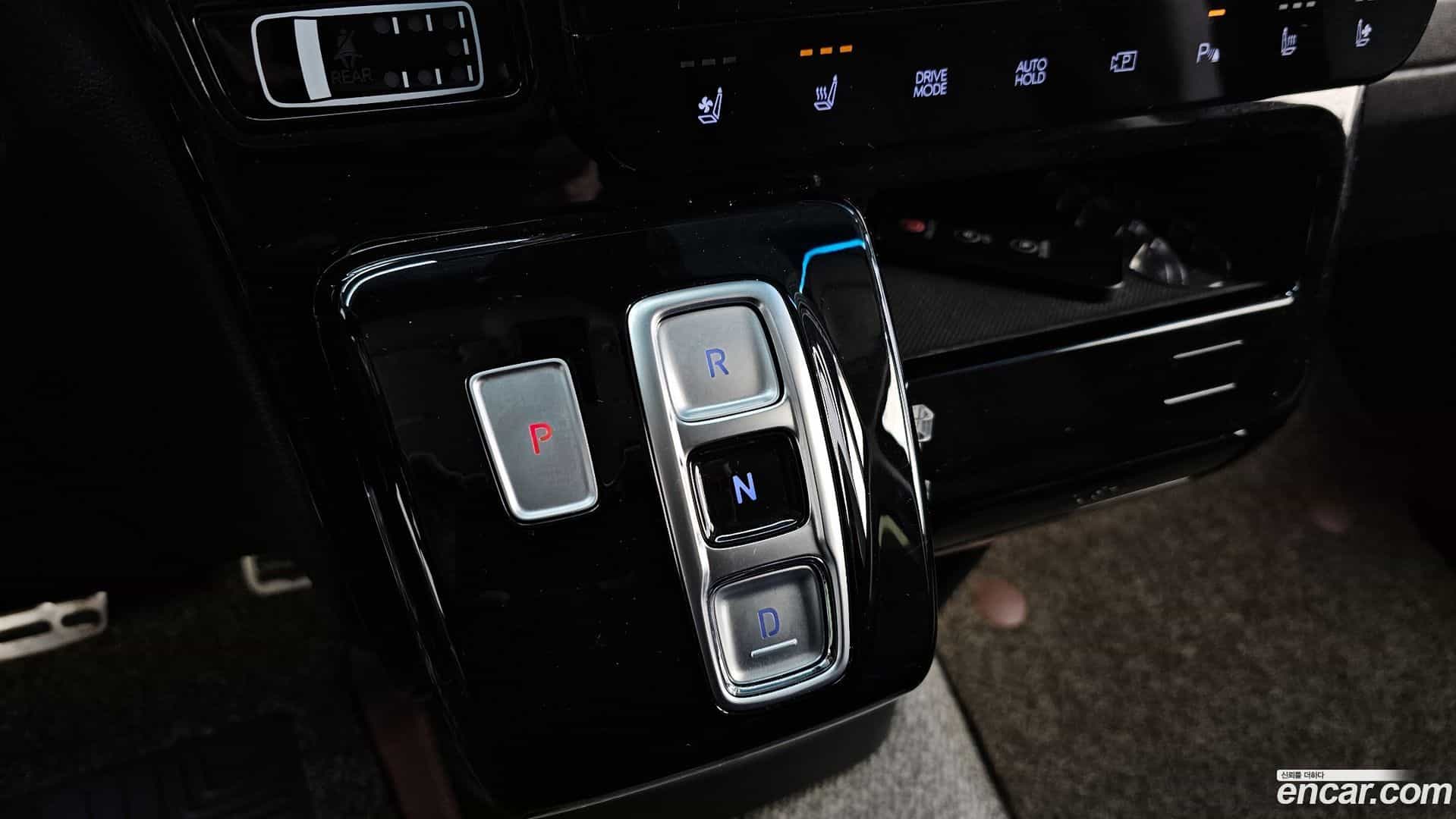 Staria Hyundai 2023.6-INNER-009
