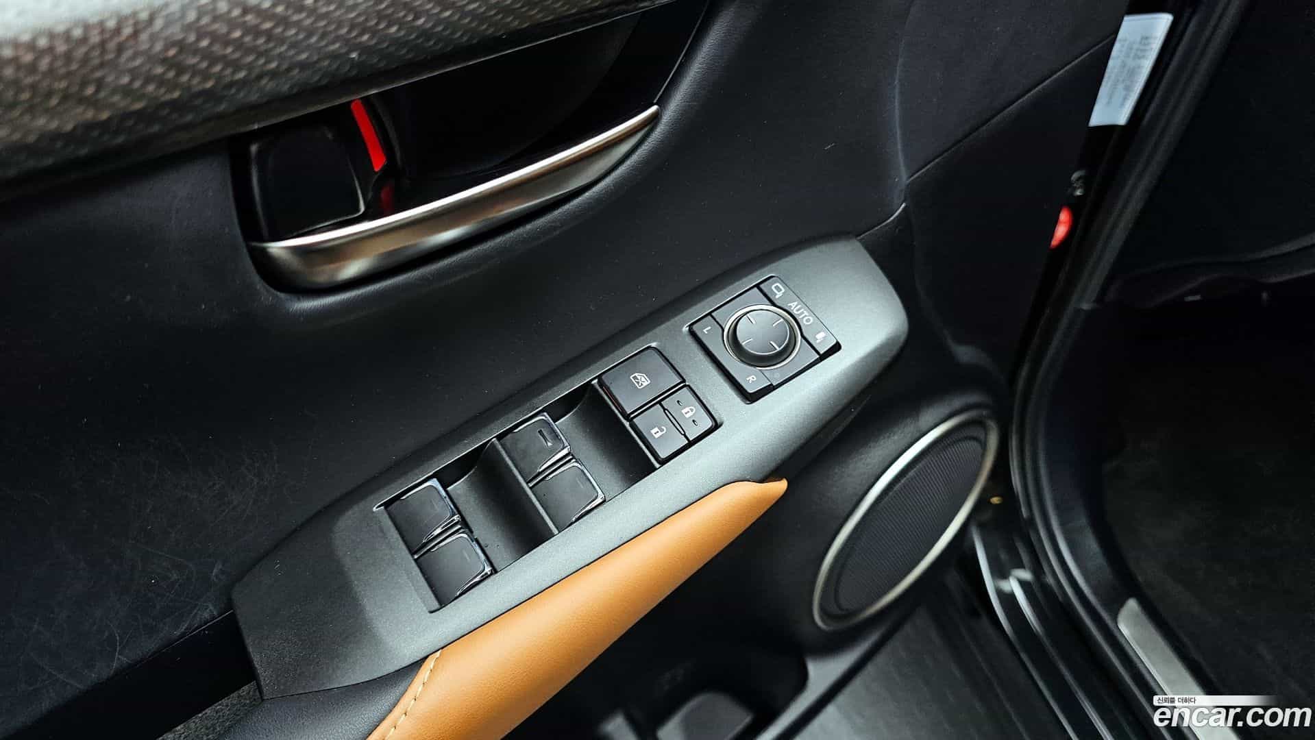 NX Lexus 2020.4-OPTION-018