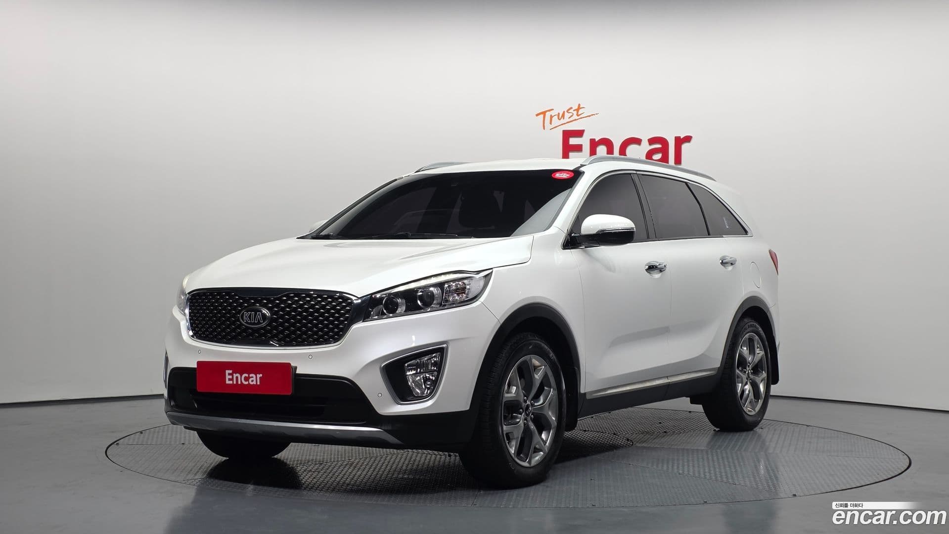 Main__Slider__Photo:Sorento Kia 2015.6-0