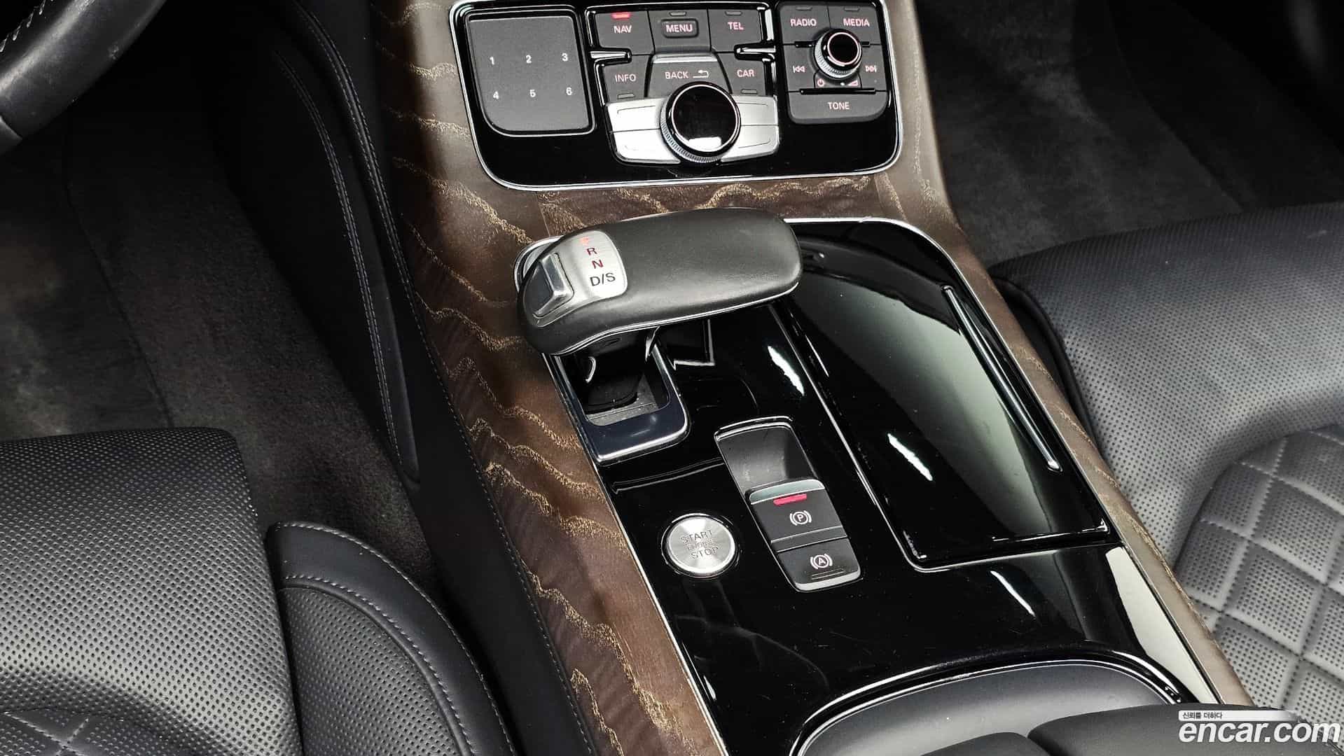 A8 Audi 2016.6-INNER-009