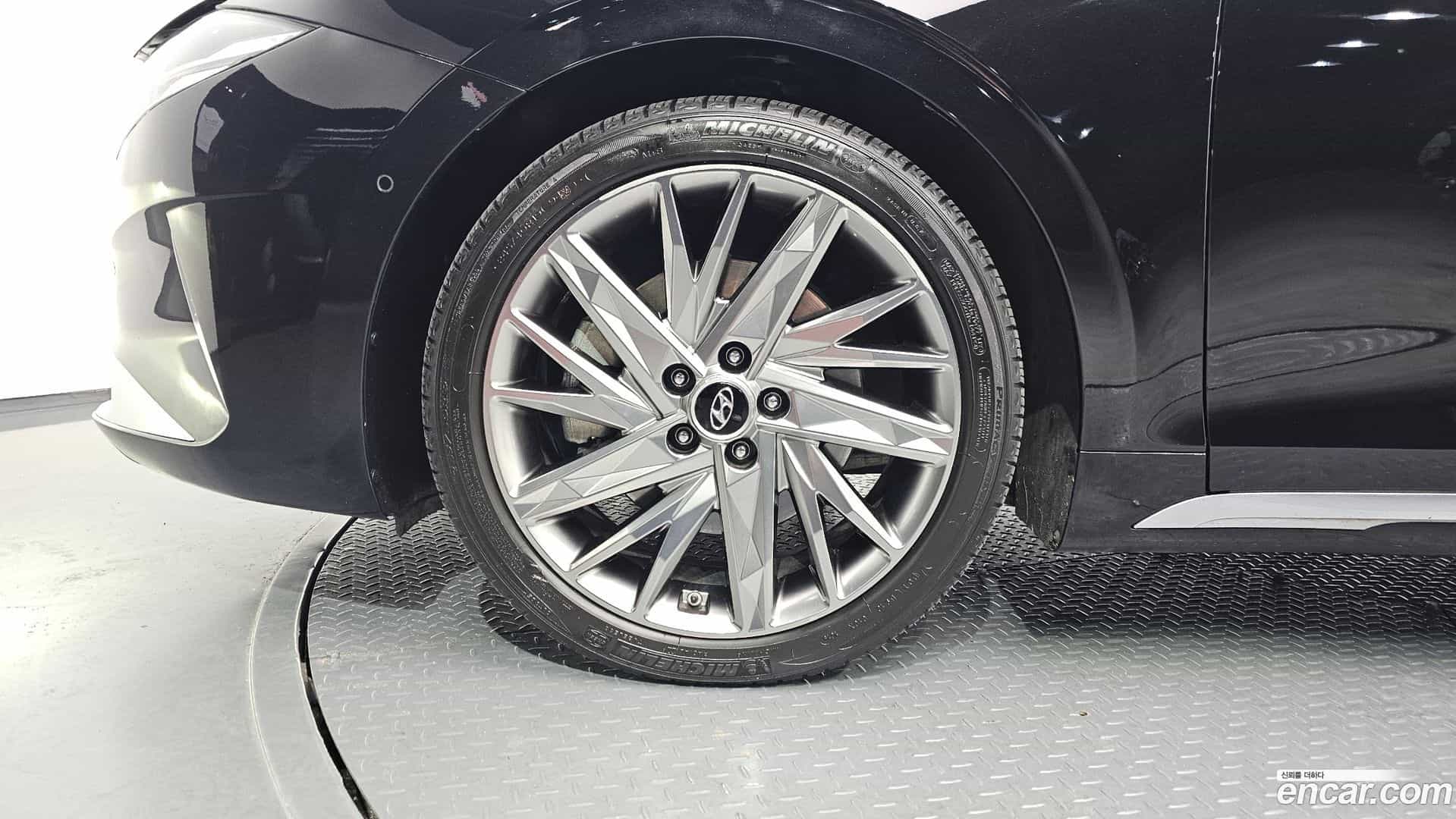 Grandeur Hyundai 2020.0-OUTER-005