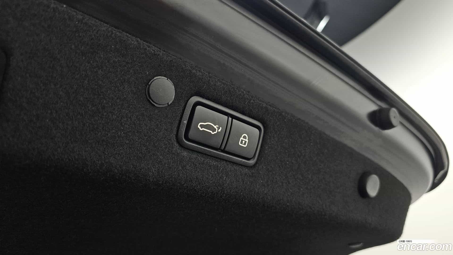 Grandeur Hyundai 2020.0-OPTION-023