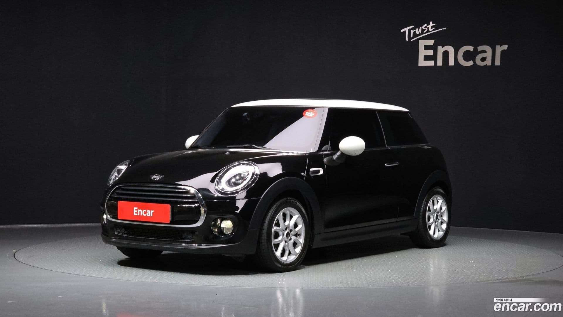 Main__Slider__Photo:Cooper Mini 2019.3-0