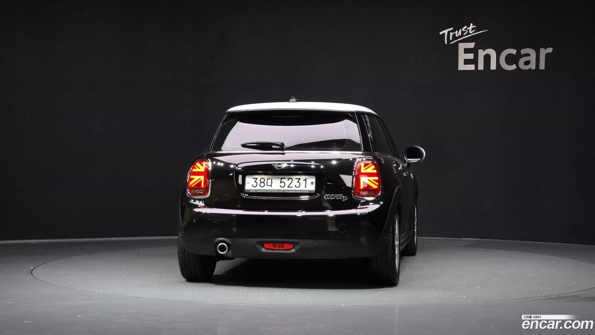 Cooper Mini 2019.3-OUTER-004