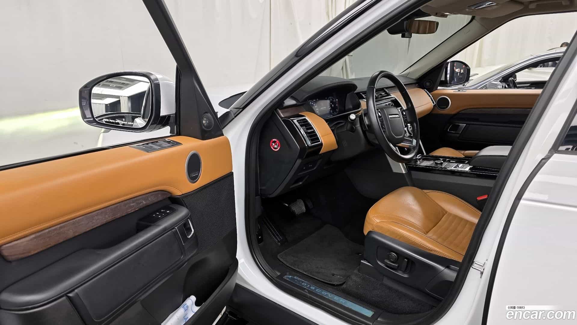 Discovery Land Rover 2019.11-INNER-010