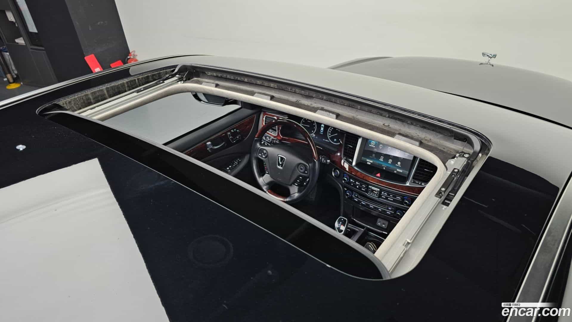 Equus Hyundai 2014.2-OPTION-023