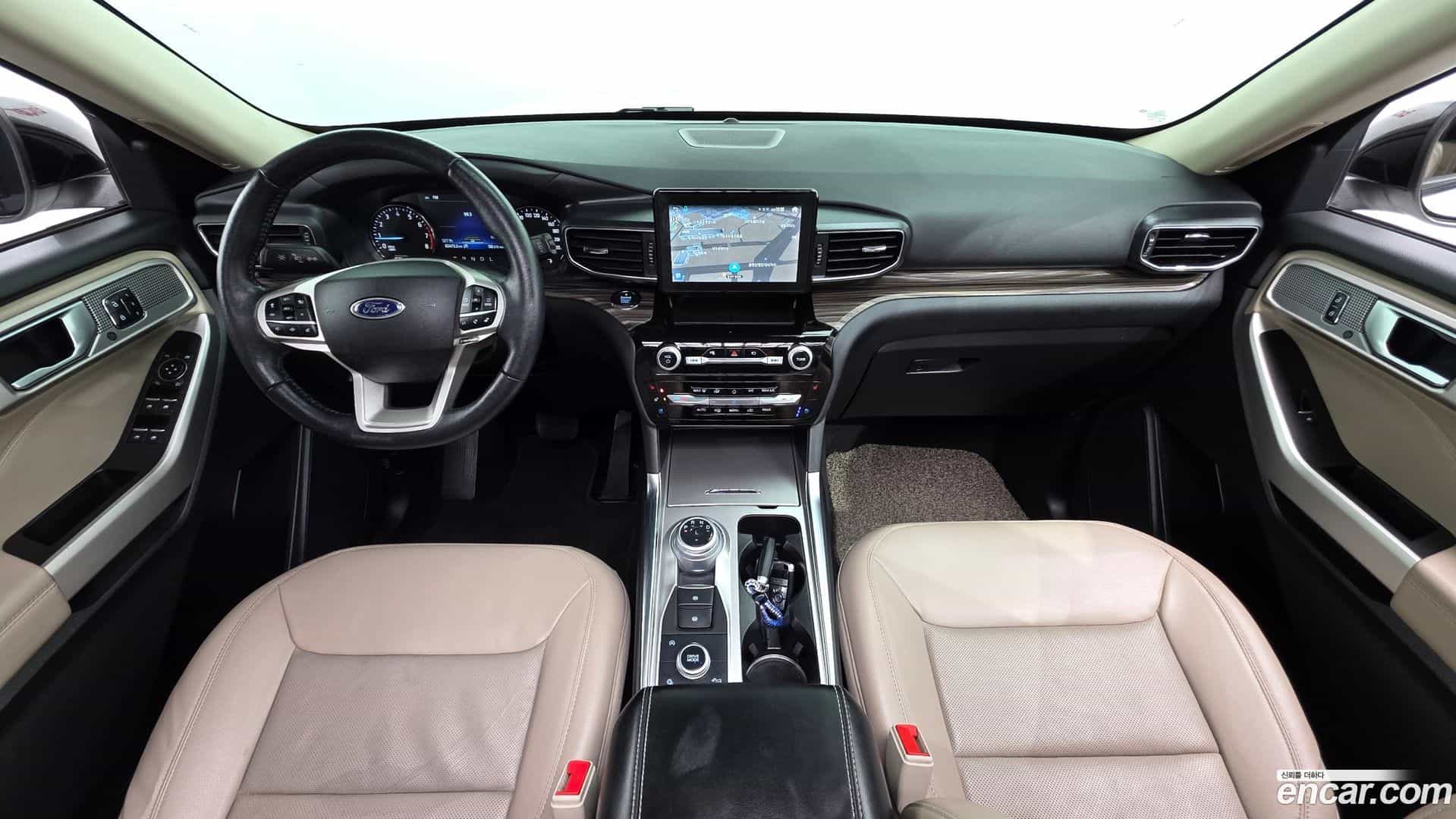 Explorer Ford 2021.2-INNER-007