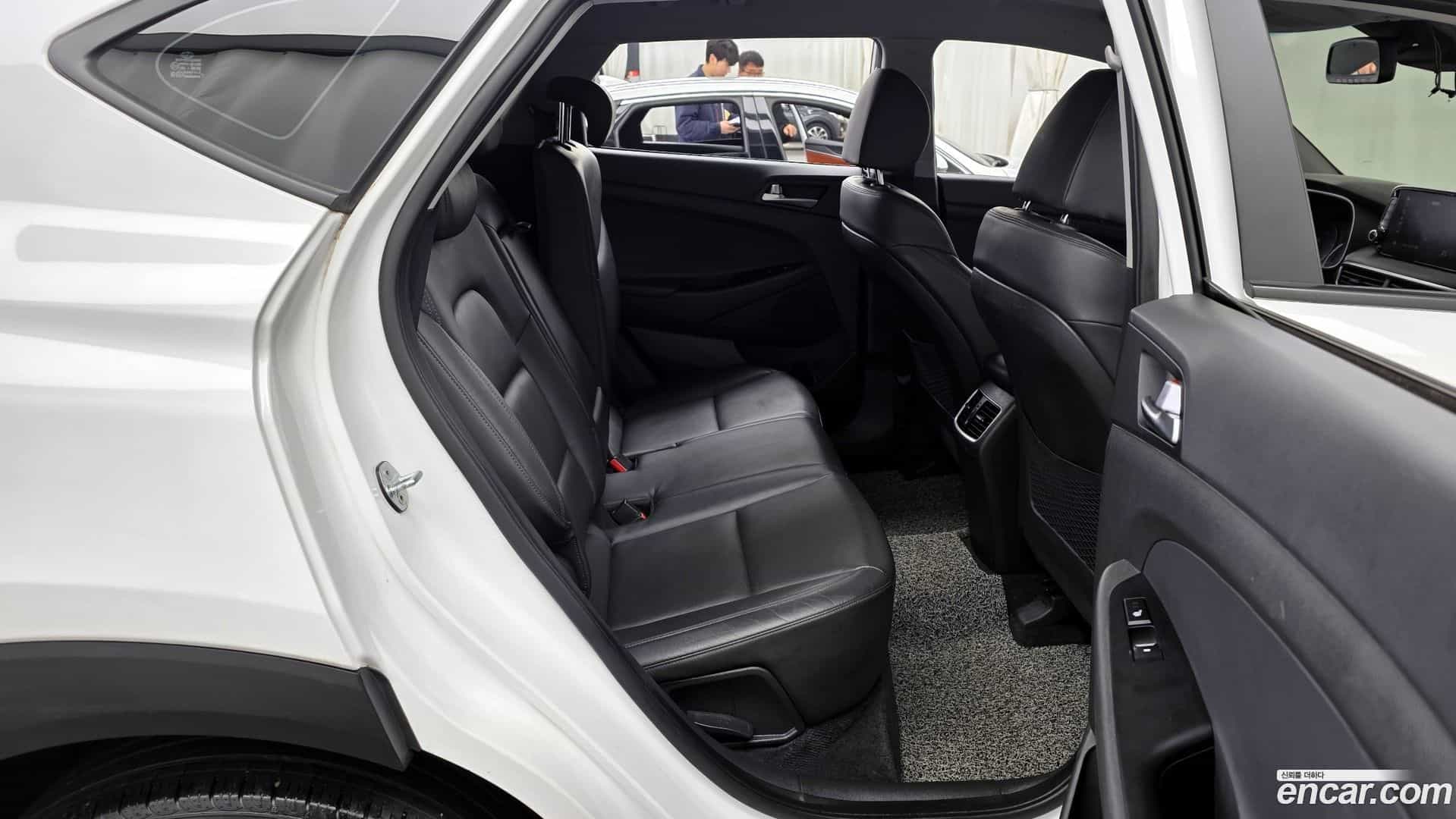 Tucson Hyundai 2018.8-OPTION-016
