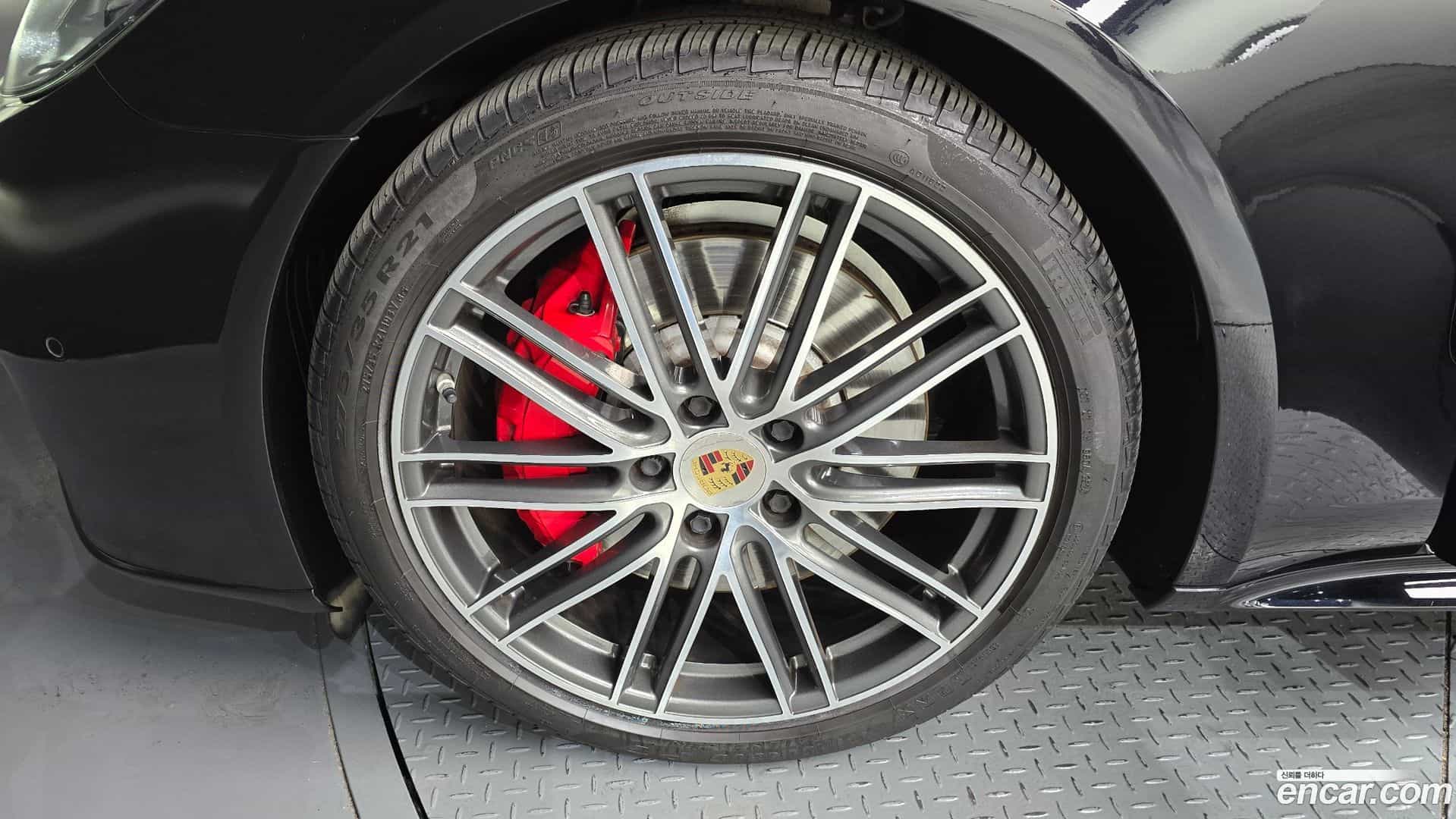 Panamera Porsche 2019.6-OUTER-005