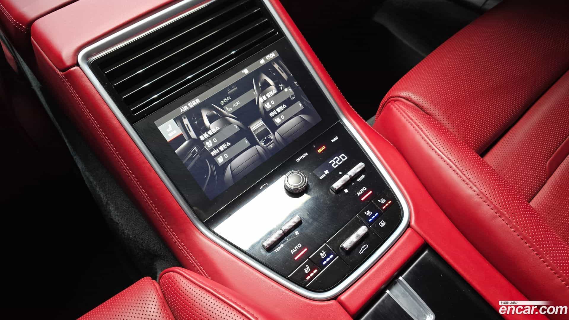 Panamera Porsche 2019.6-OPTION-022