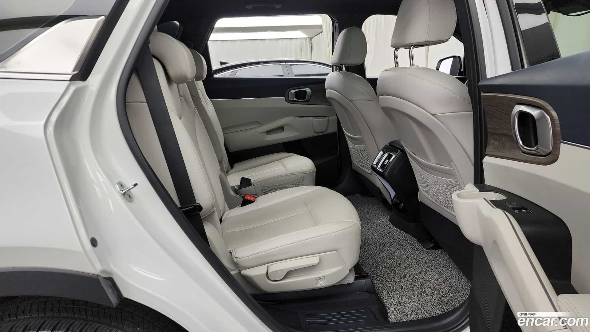 Sorento Kia 2022.6-OPTION-016