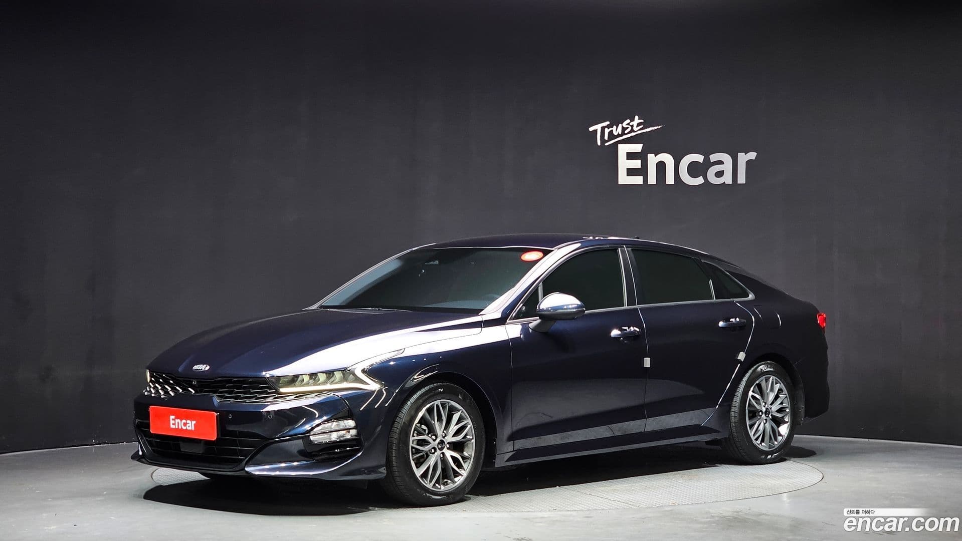 Main__Slider__Photo:K5 Kia 2019.11-0