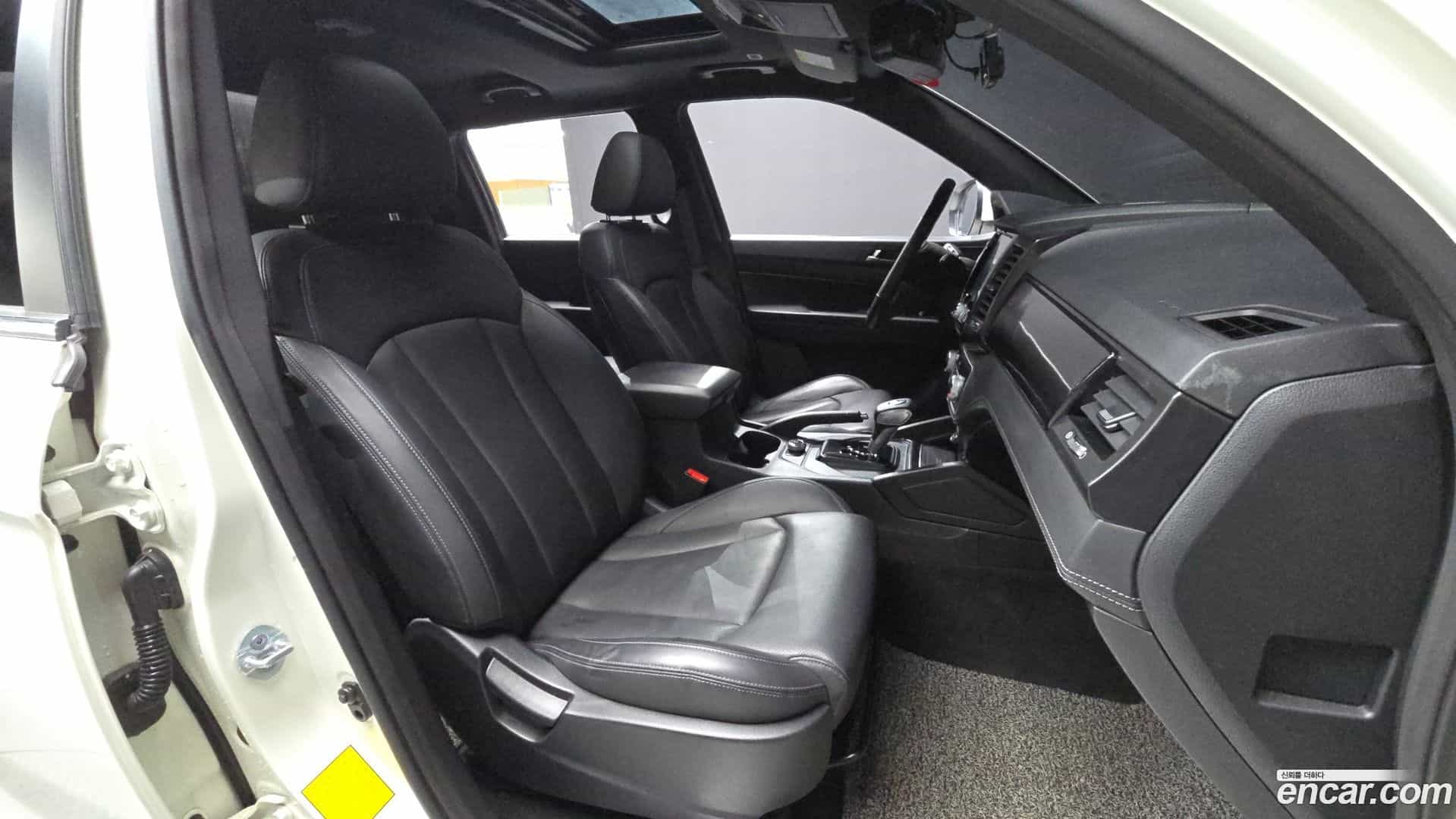 Rexton KG Mobility 2020.1-OPTION-015