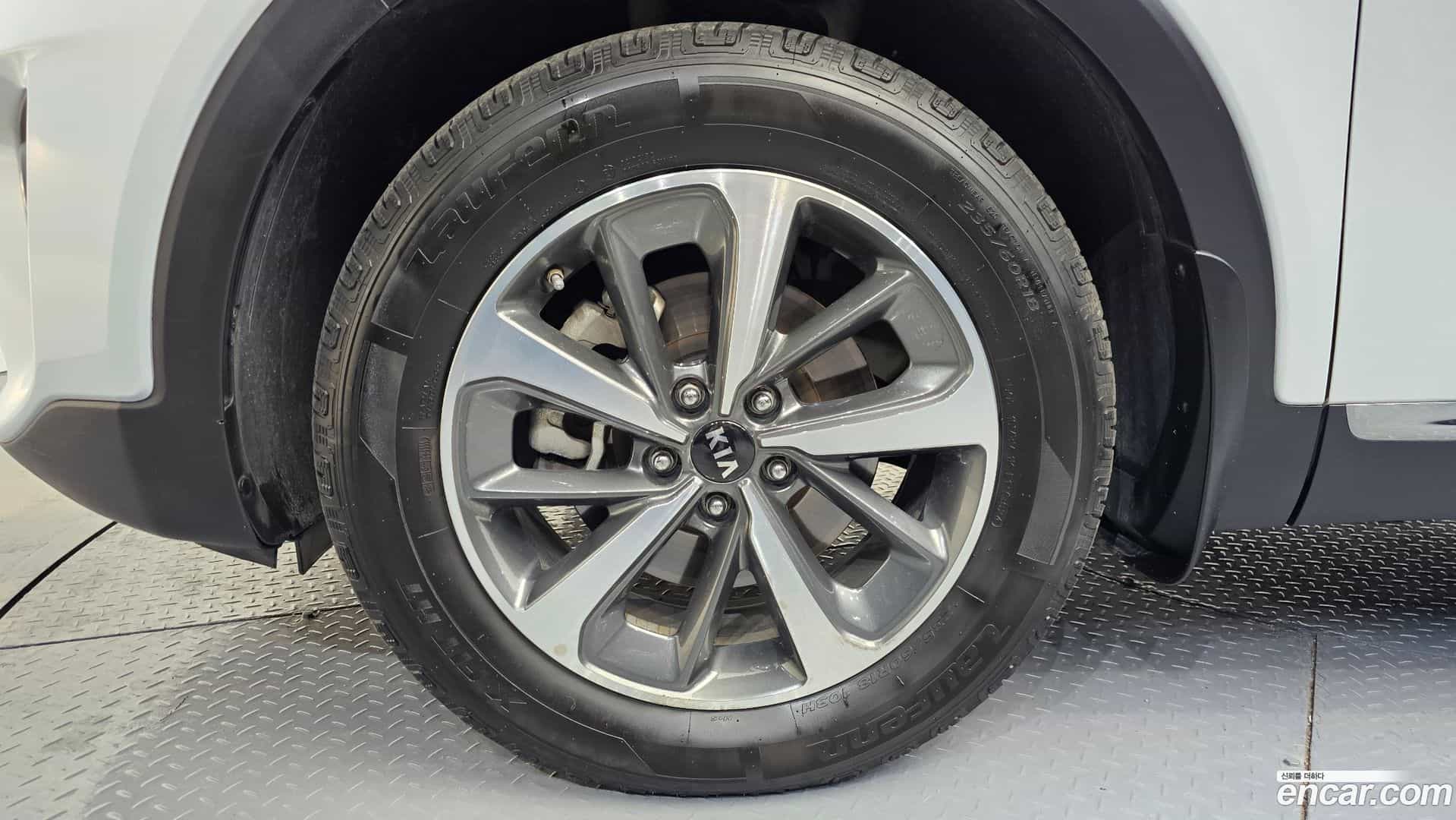 Sorento Kia 2017.9-OUTER-005