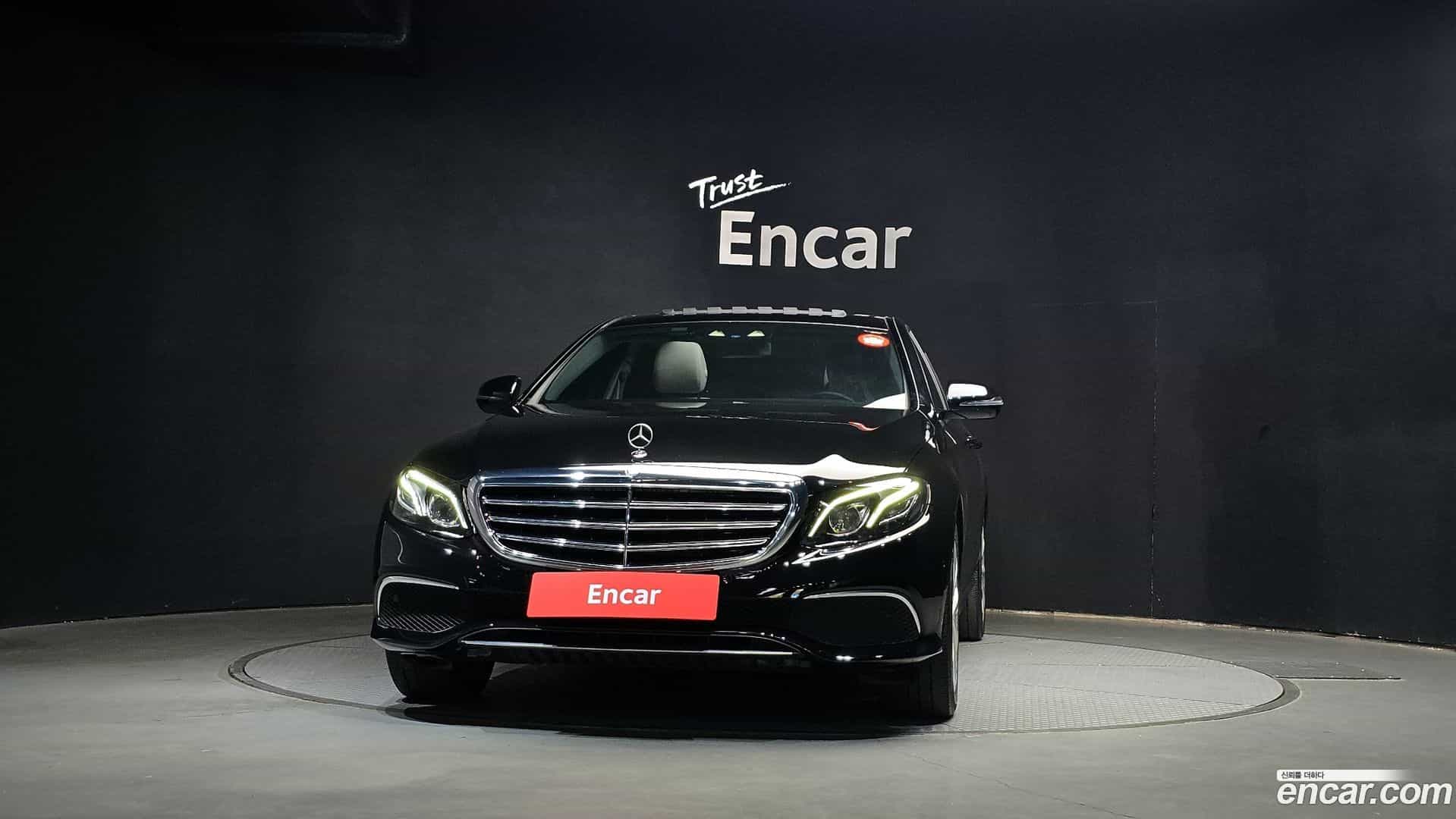 E-Class Mercedes-Benz 2016.11-OUTER-003