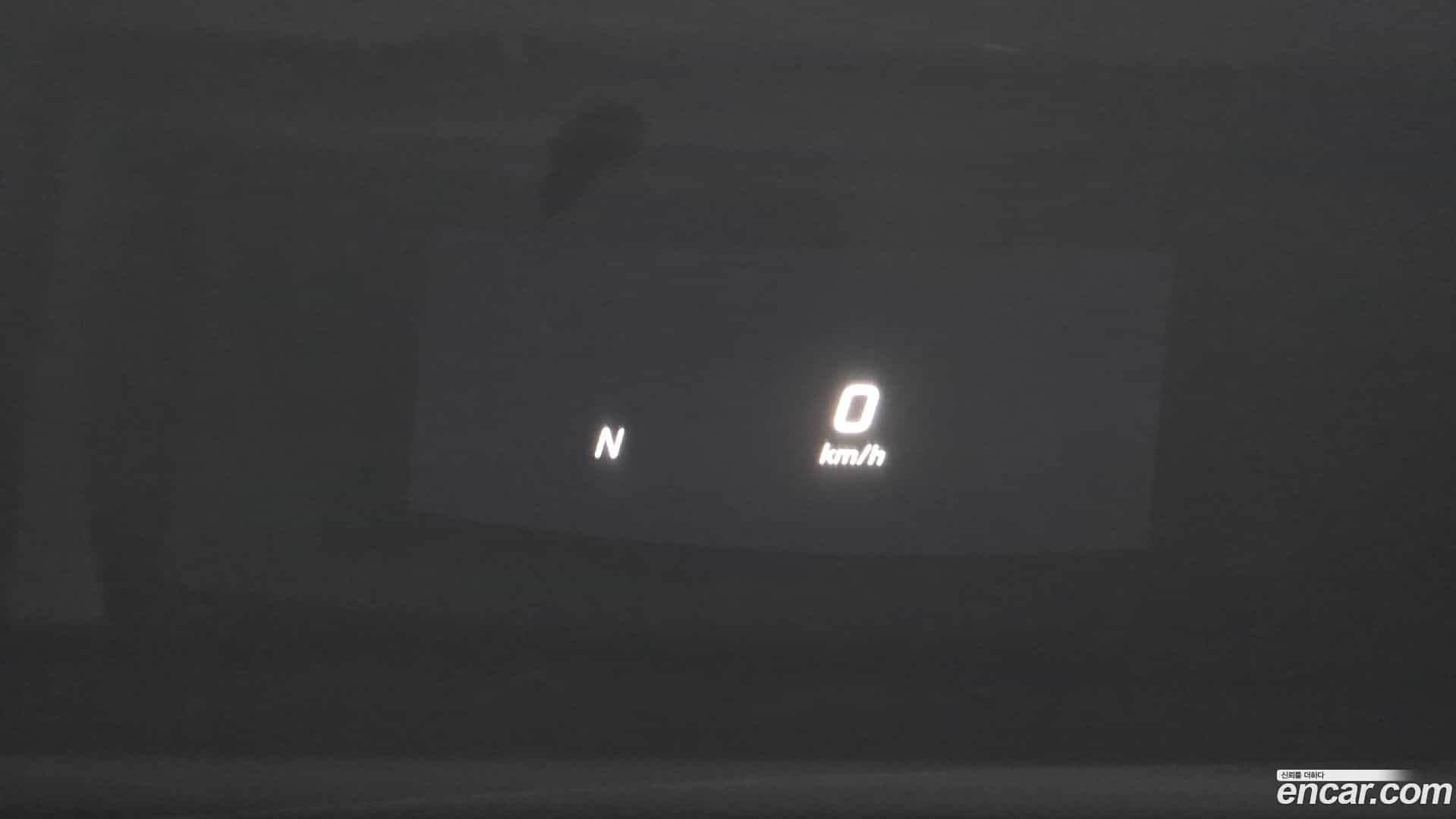 E-Class Mercedes-Benz 2016.11-OPTION-020