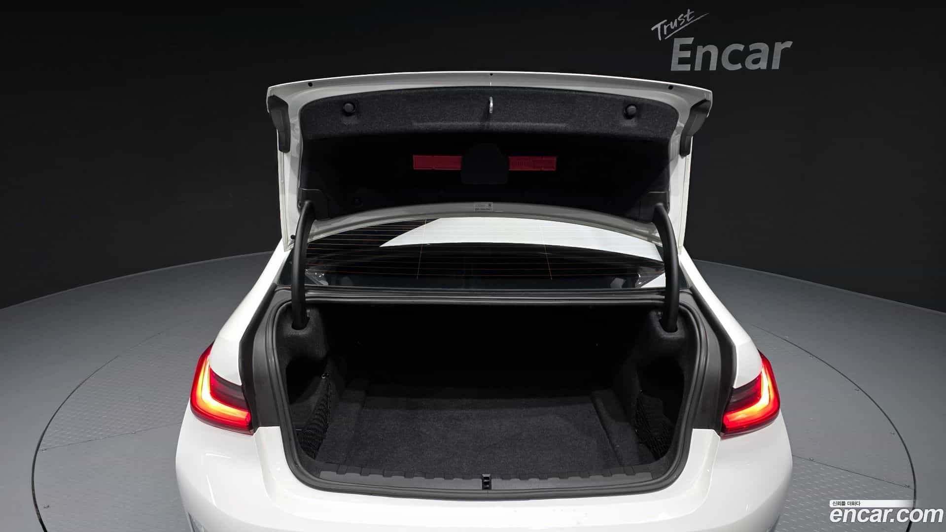 3-Series BMW 2019.5-OPTION-024