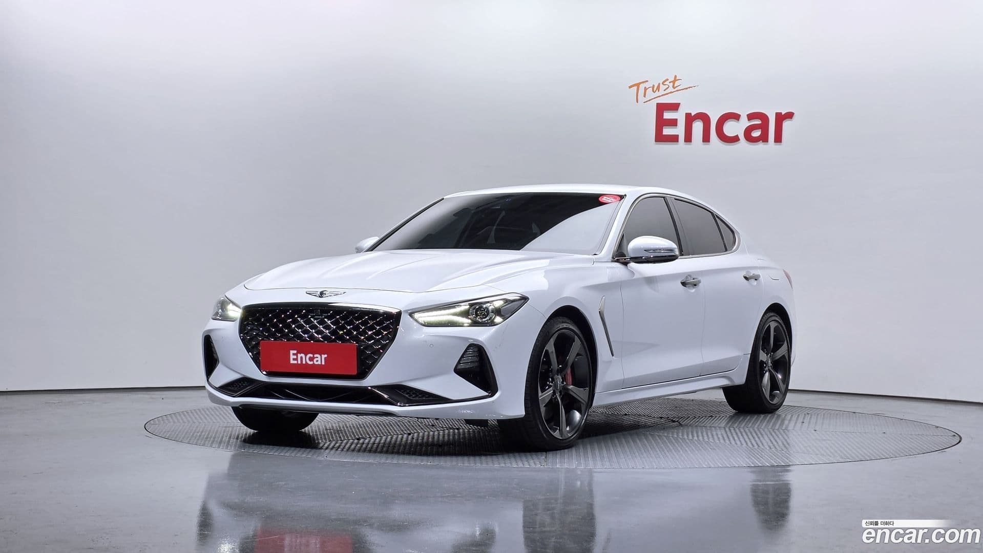 Main__Slider__Photo:G70 Genesis 2019.2-0