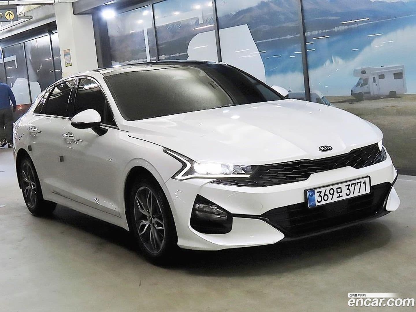 Main__Slider__Photo:K5 Kia 2021.0-0