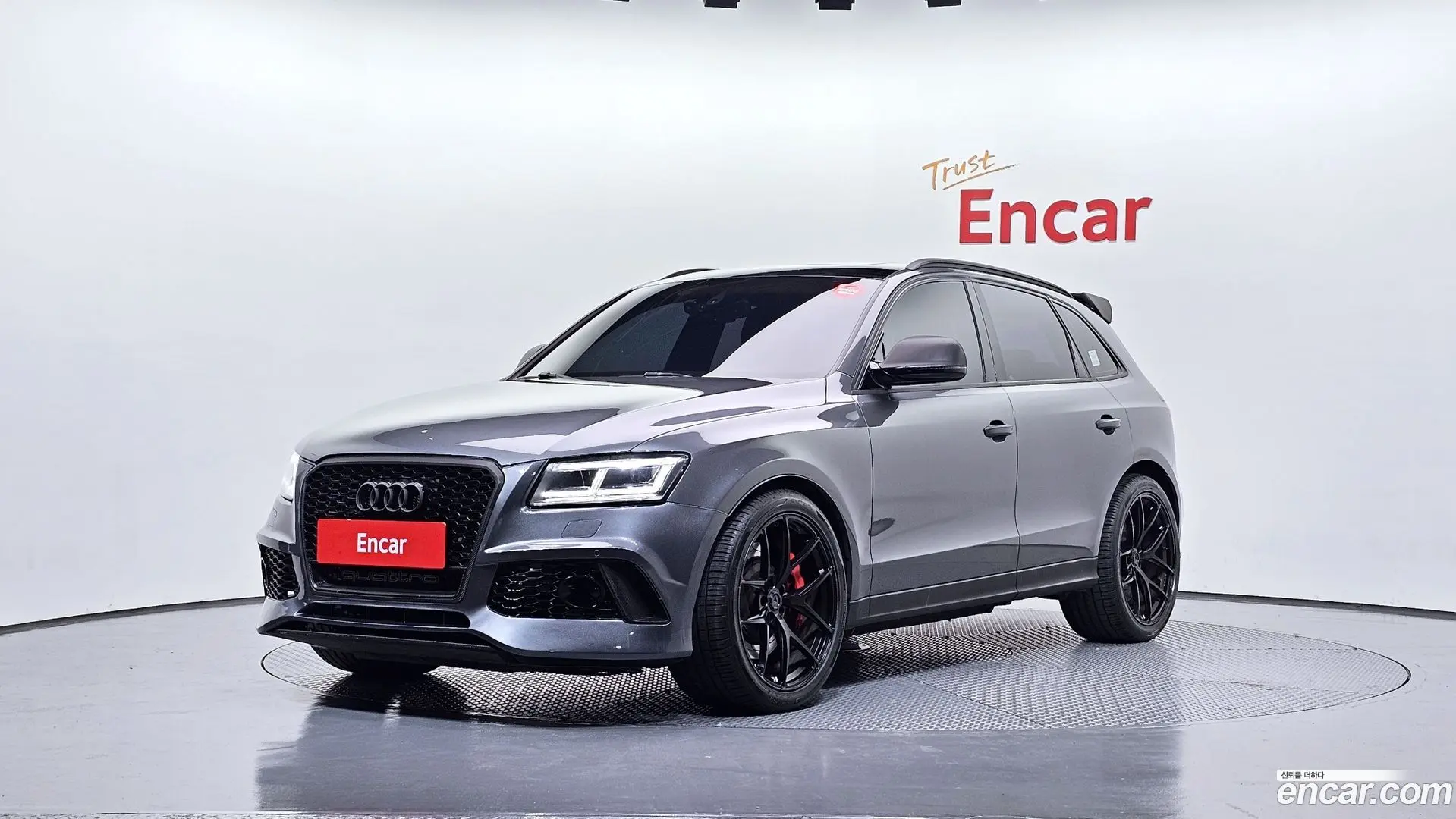 Main__Slider__Photo:SQ5 Audi 2015.10-0