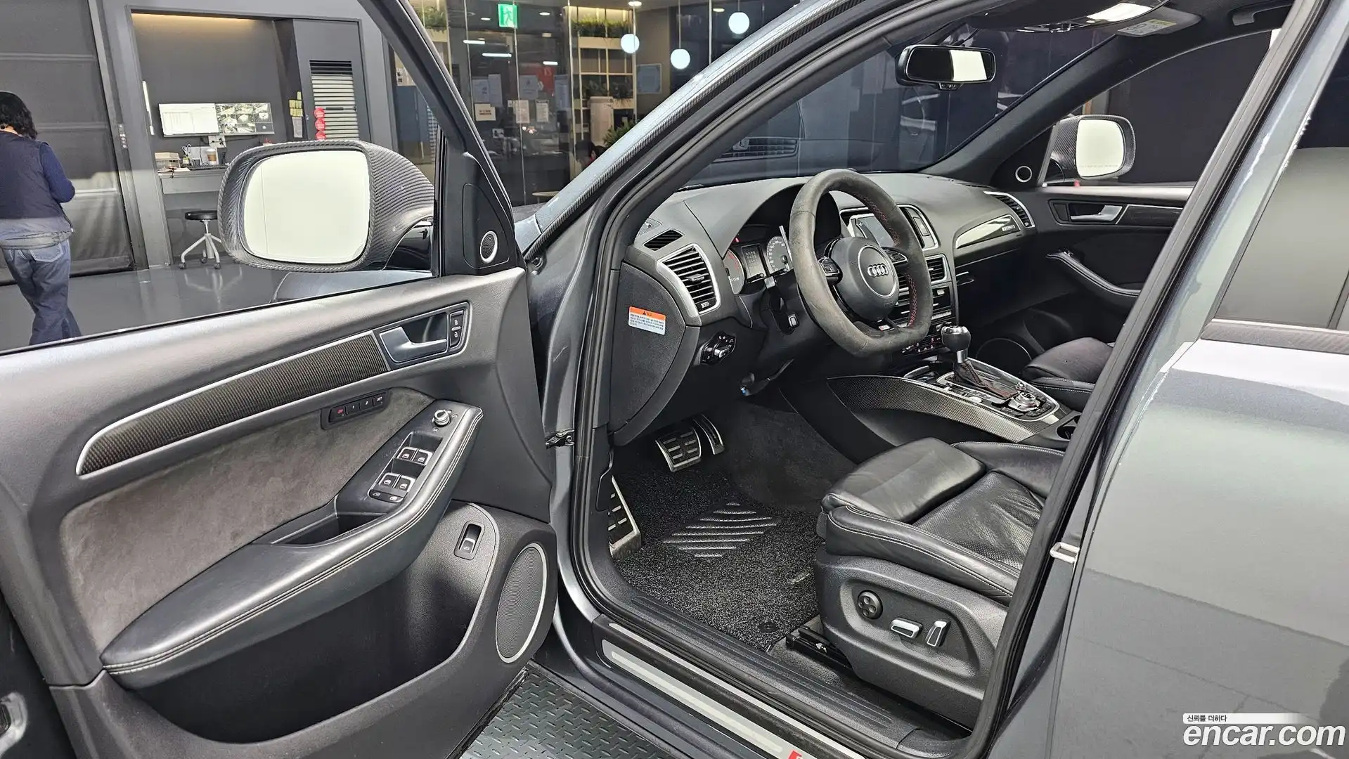 SQ5 Audi 2015.10-OPTION-015