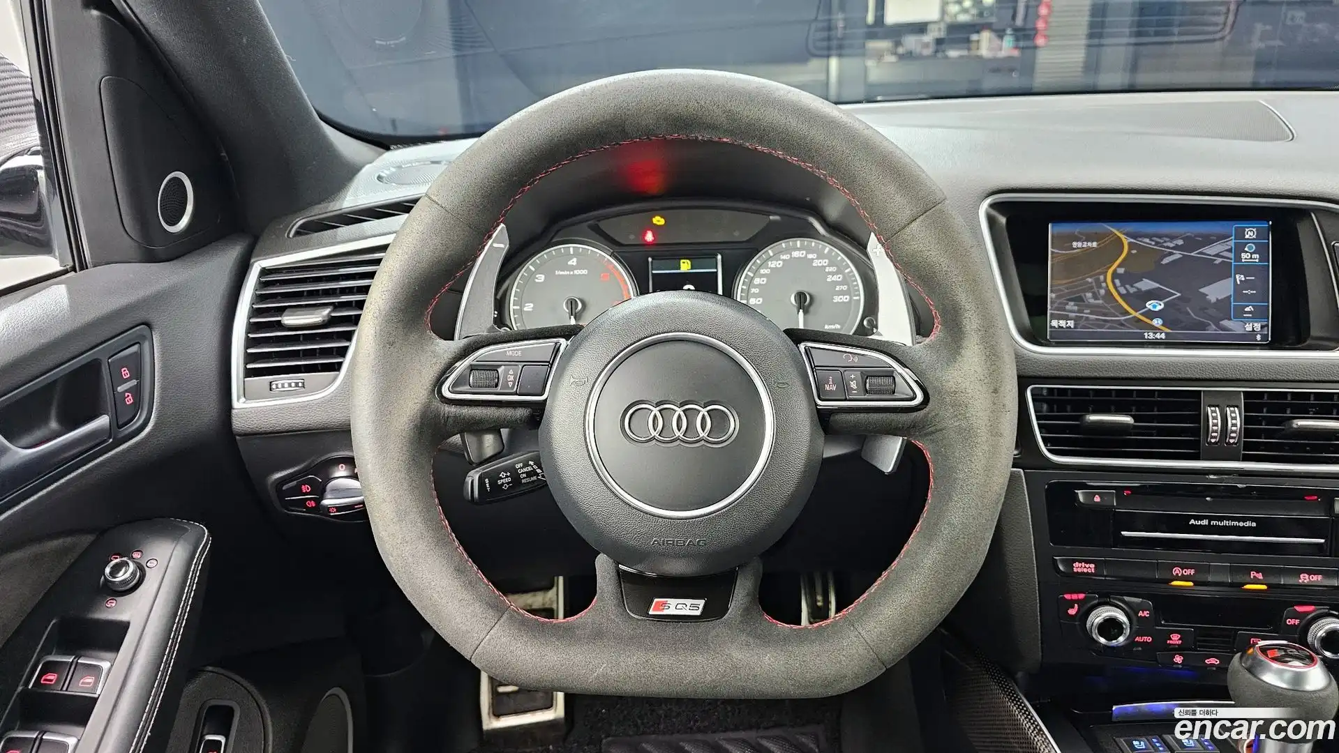 SQ5 Audi 2015.10-OPTION-017