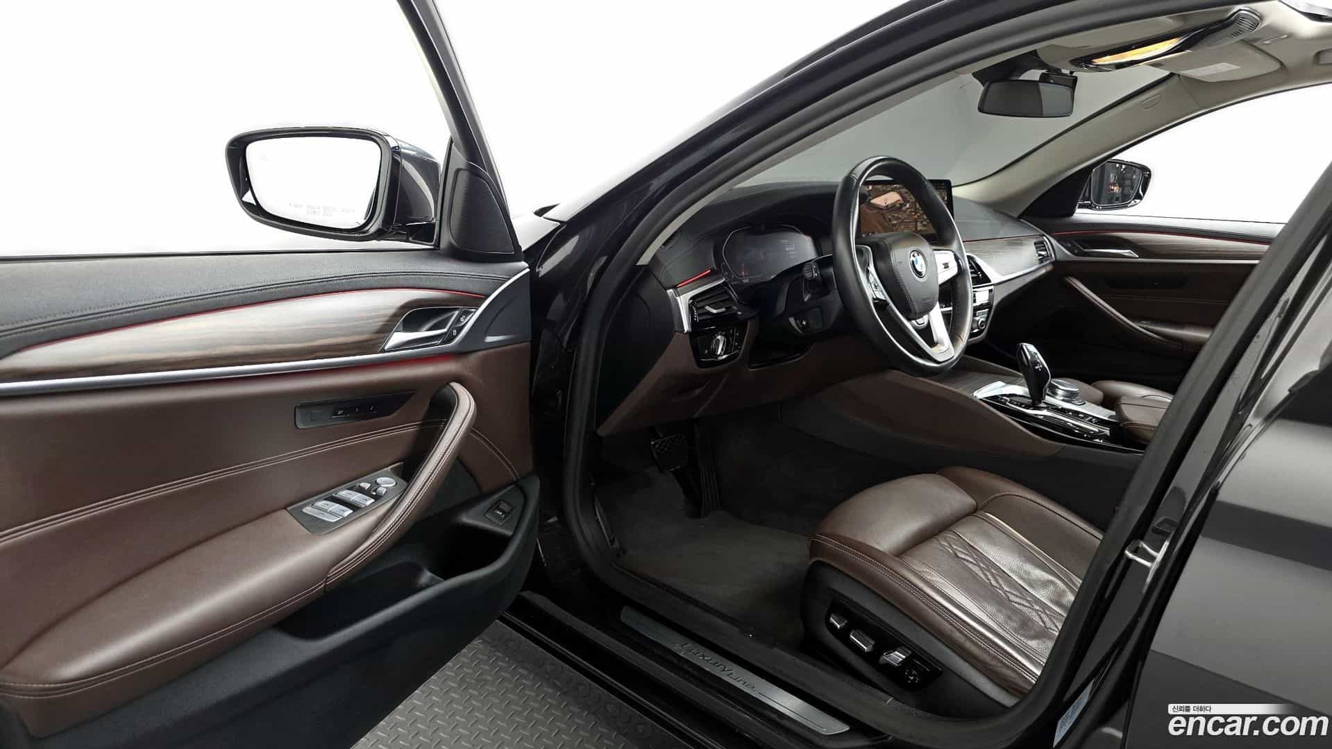 5-Series BMW 2021.1-INNER-010