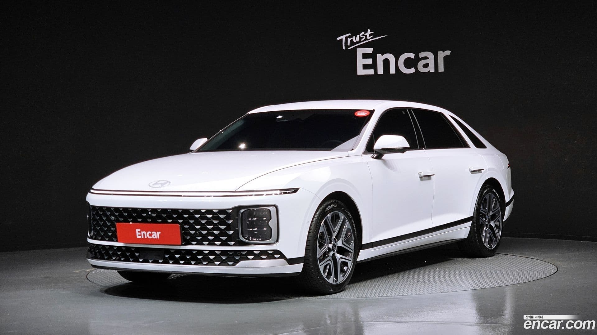 Main__Slider__Photo:Grandeur Hyundai 2025.2-0