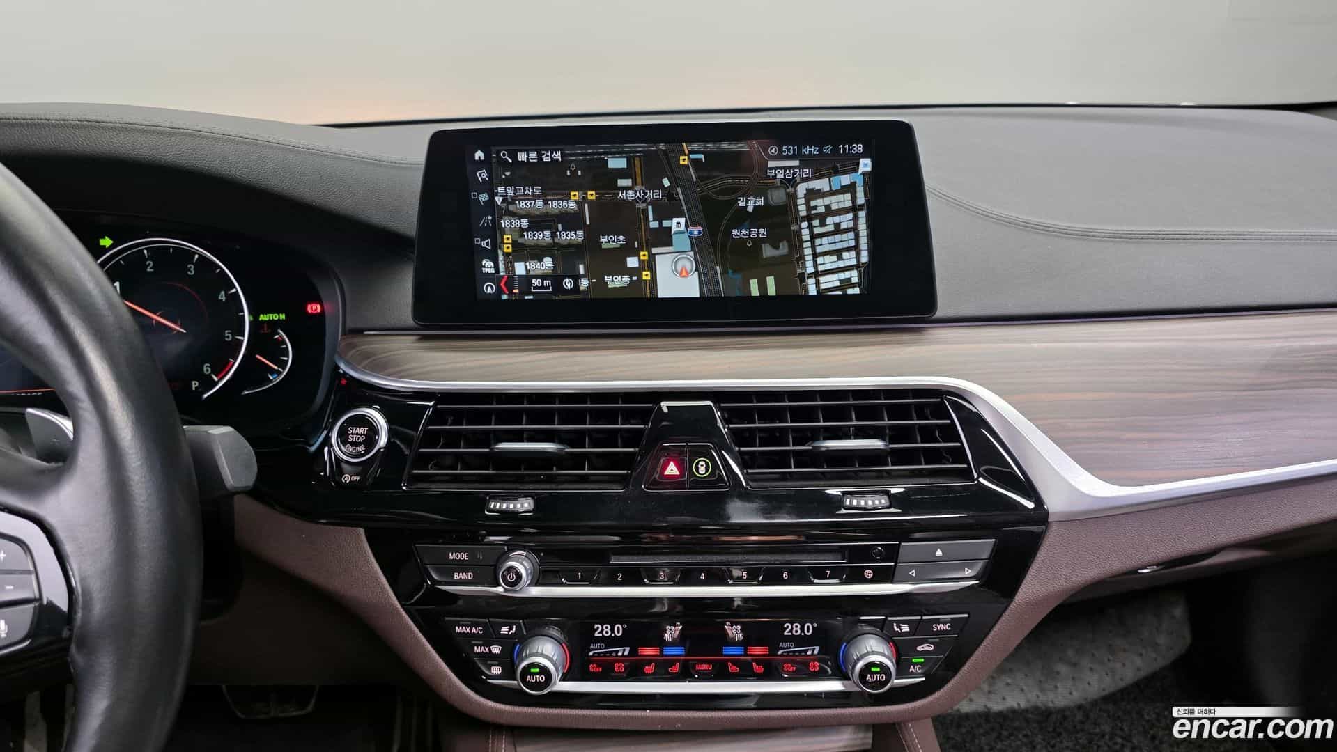 5-Series BMW 2017.6-OPTION-018