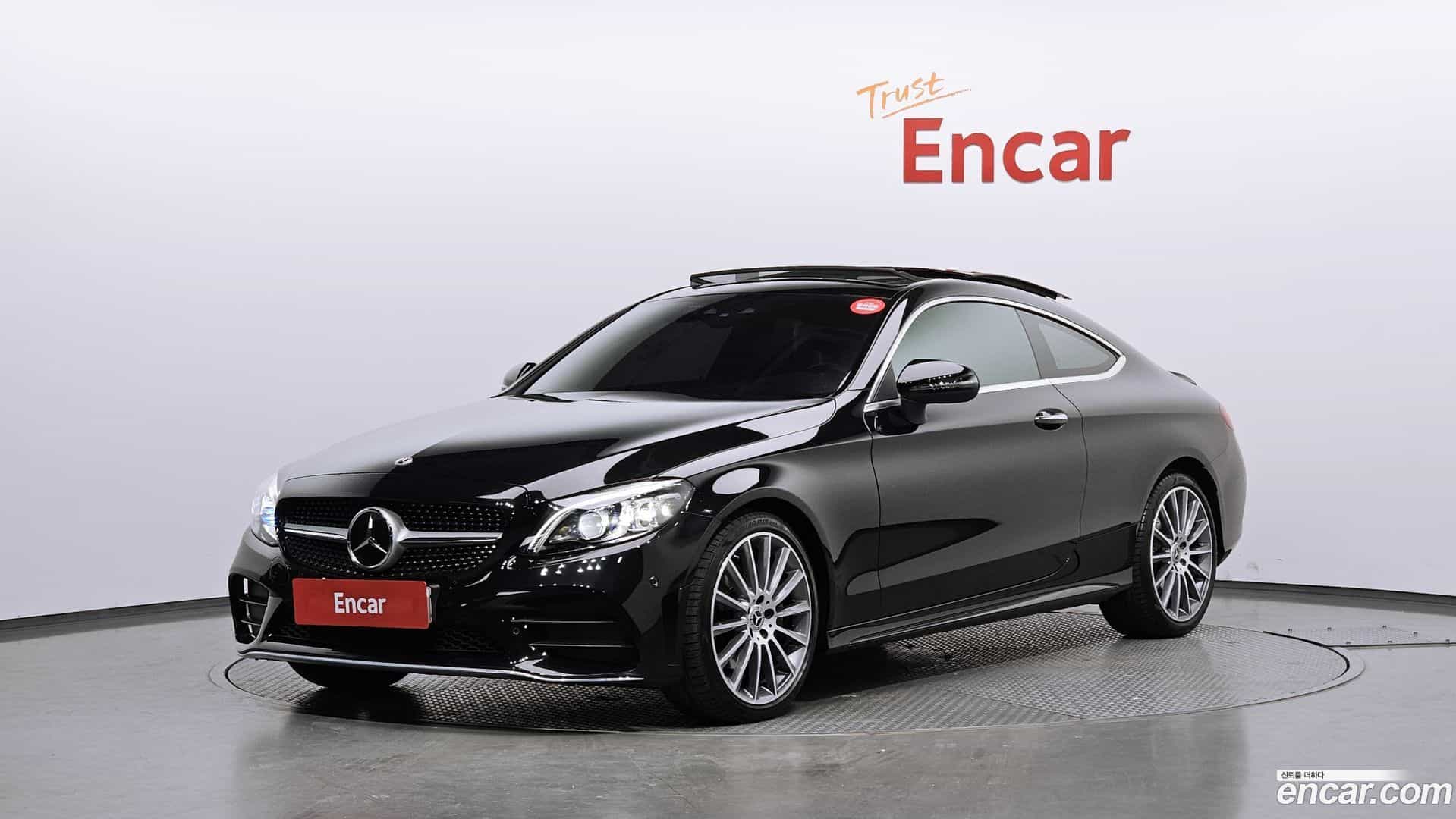 C-Class Mercedes-Benz 2022.9-OUTER-001