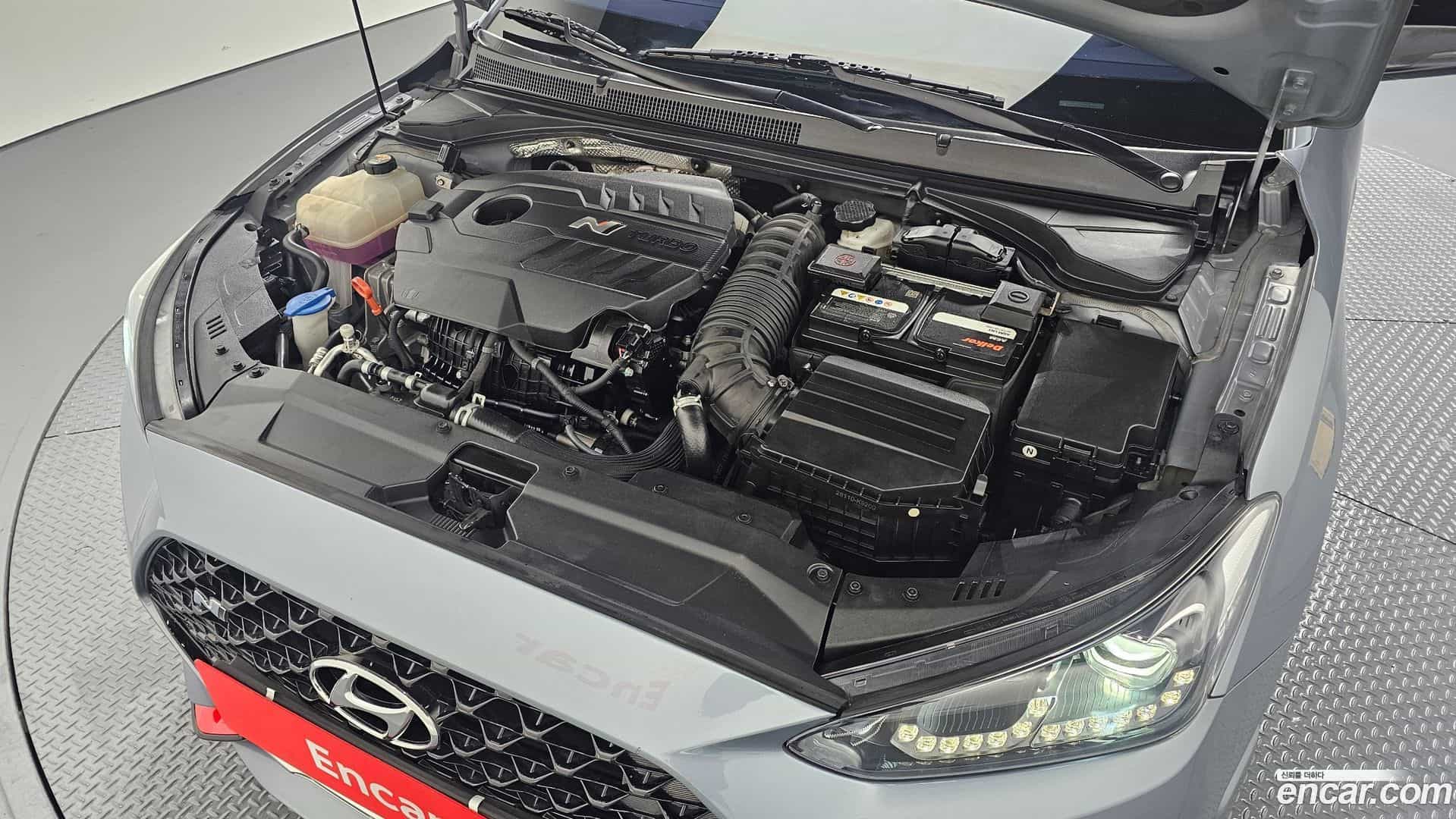 Veloster Hyundai 2018.8-INNER-006