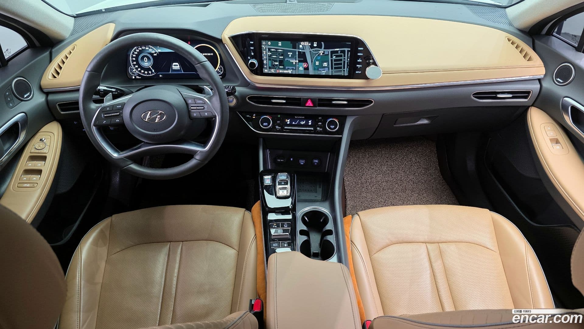 Main__Slider__Photo:Sonata Hyundai 2020.1-6