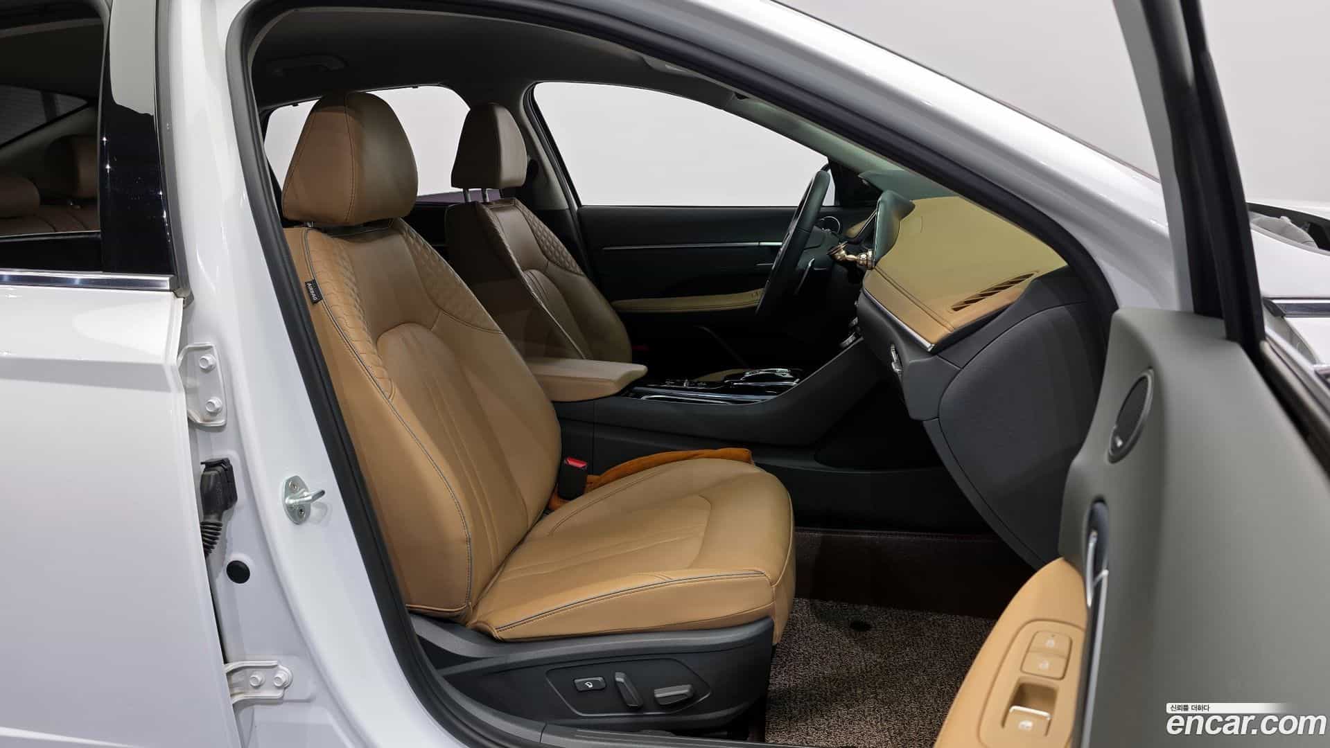 Sonata Hyundai 2020.1-OPTION-015