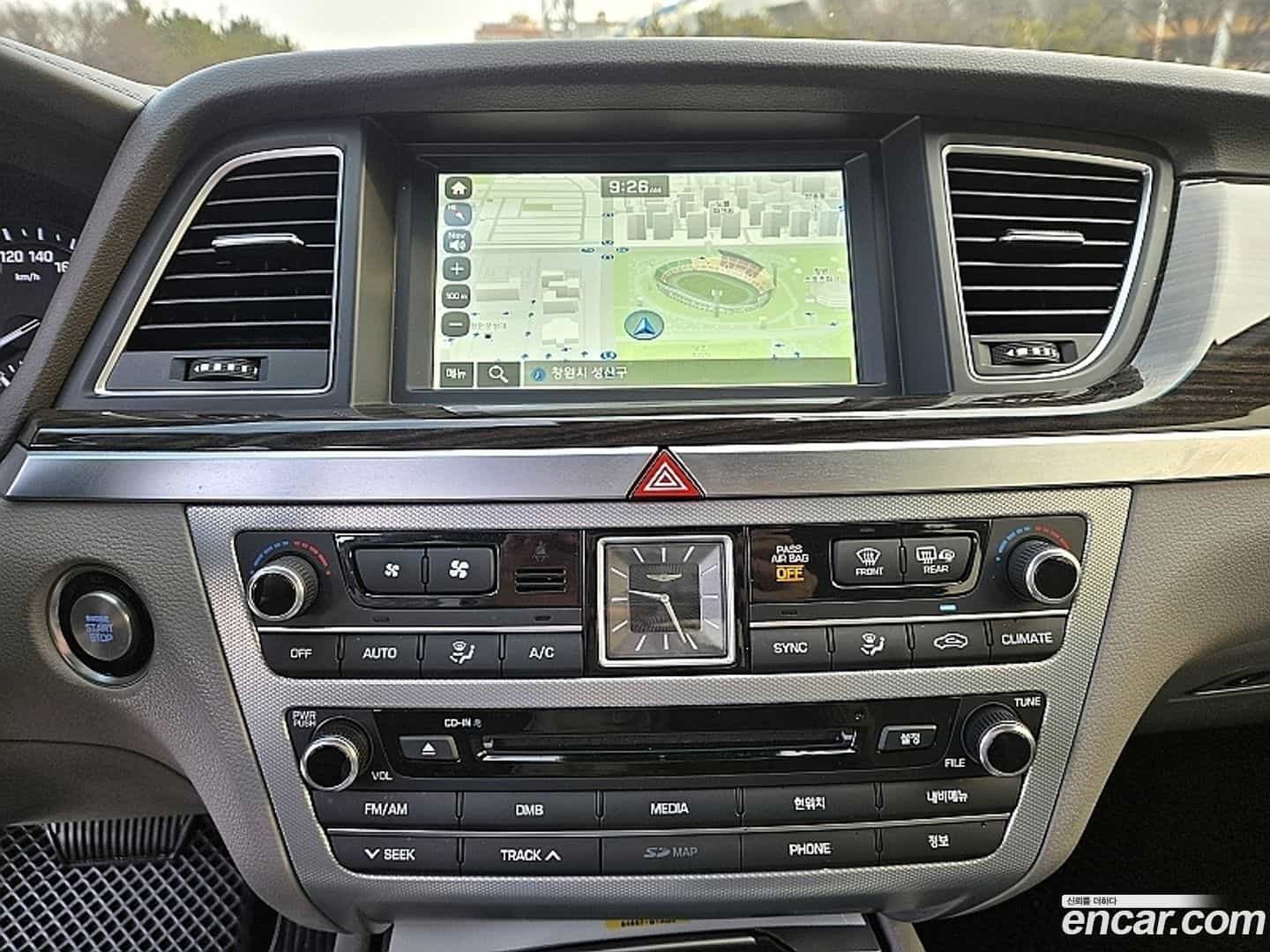 G80 Genesis 2016.11-INNER-008